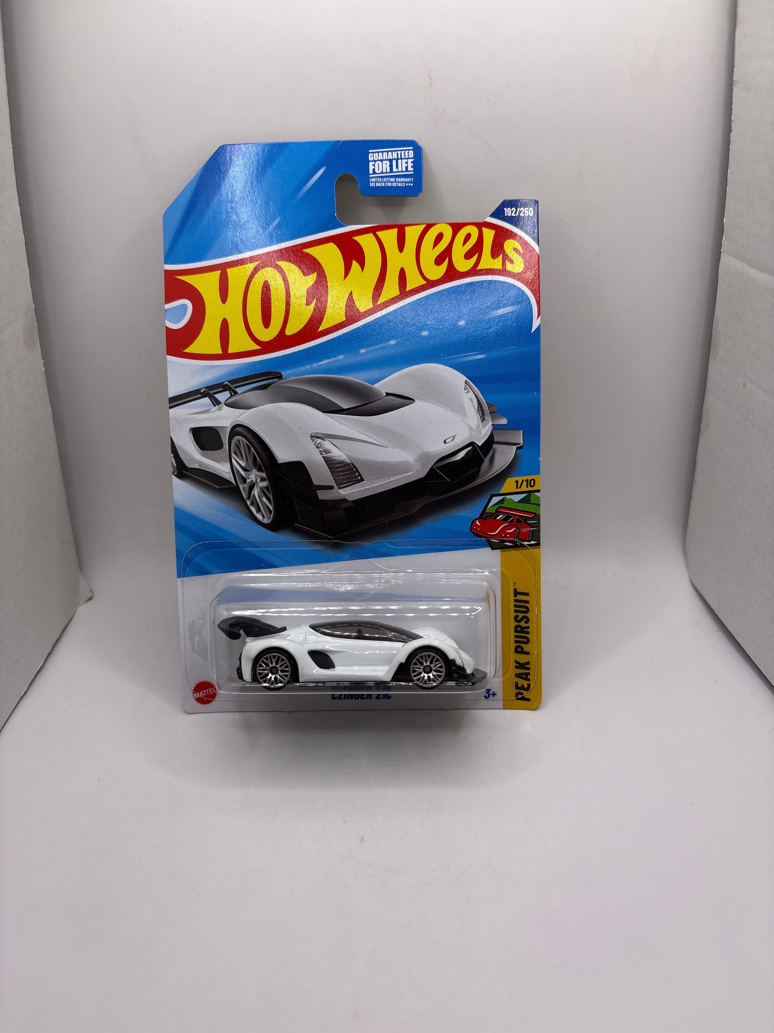 Hot Wheels Czinger 21C Diecast white