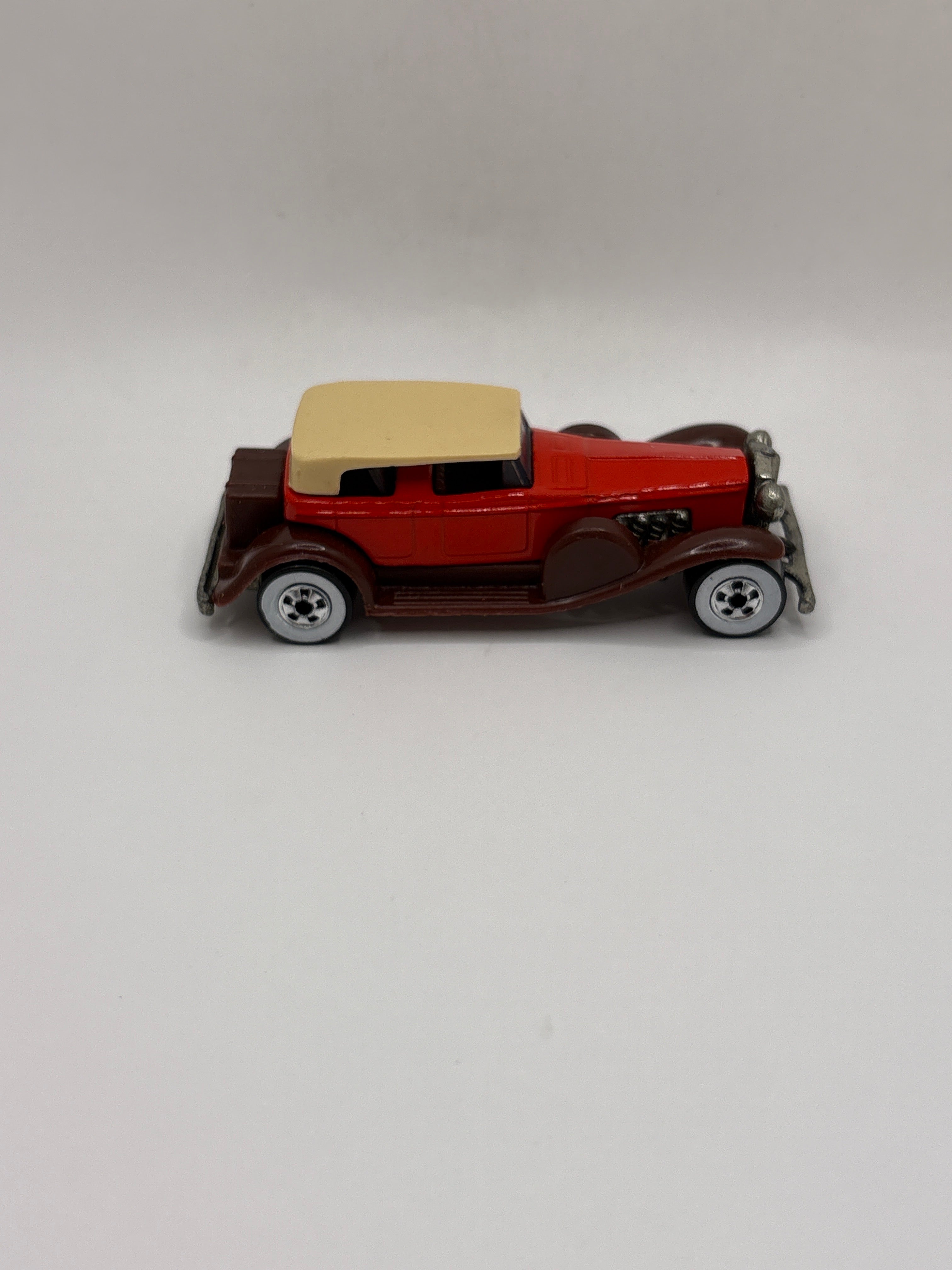 Hot Wheels 31 Doozie Diecast