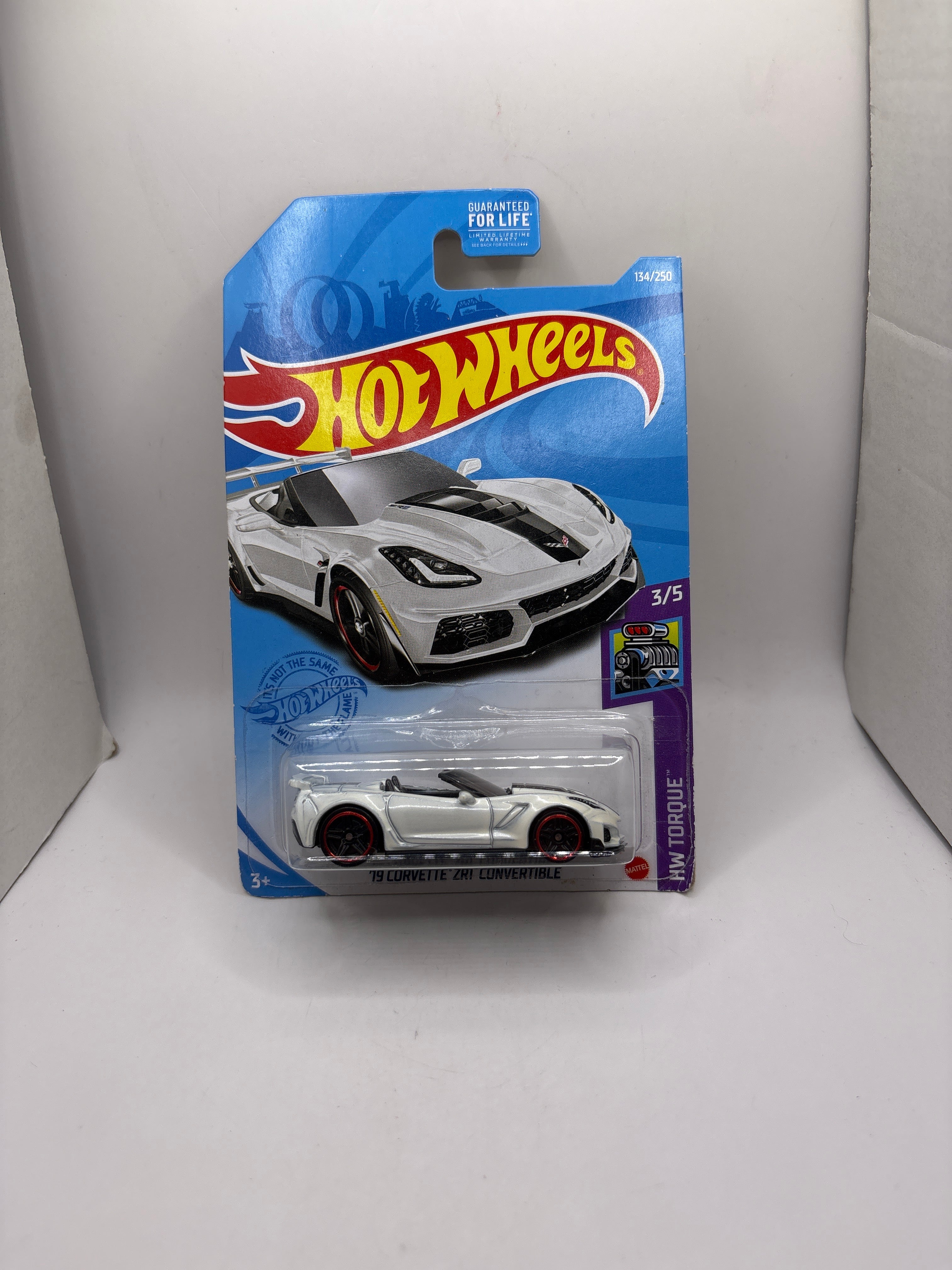 Hot Wheels 19 Corvette ZR1 Convertible Diecast white