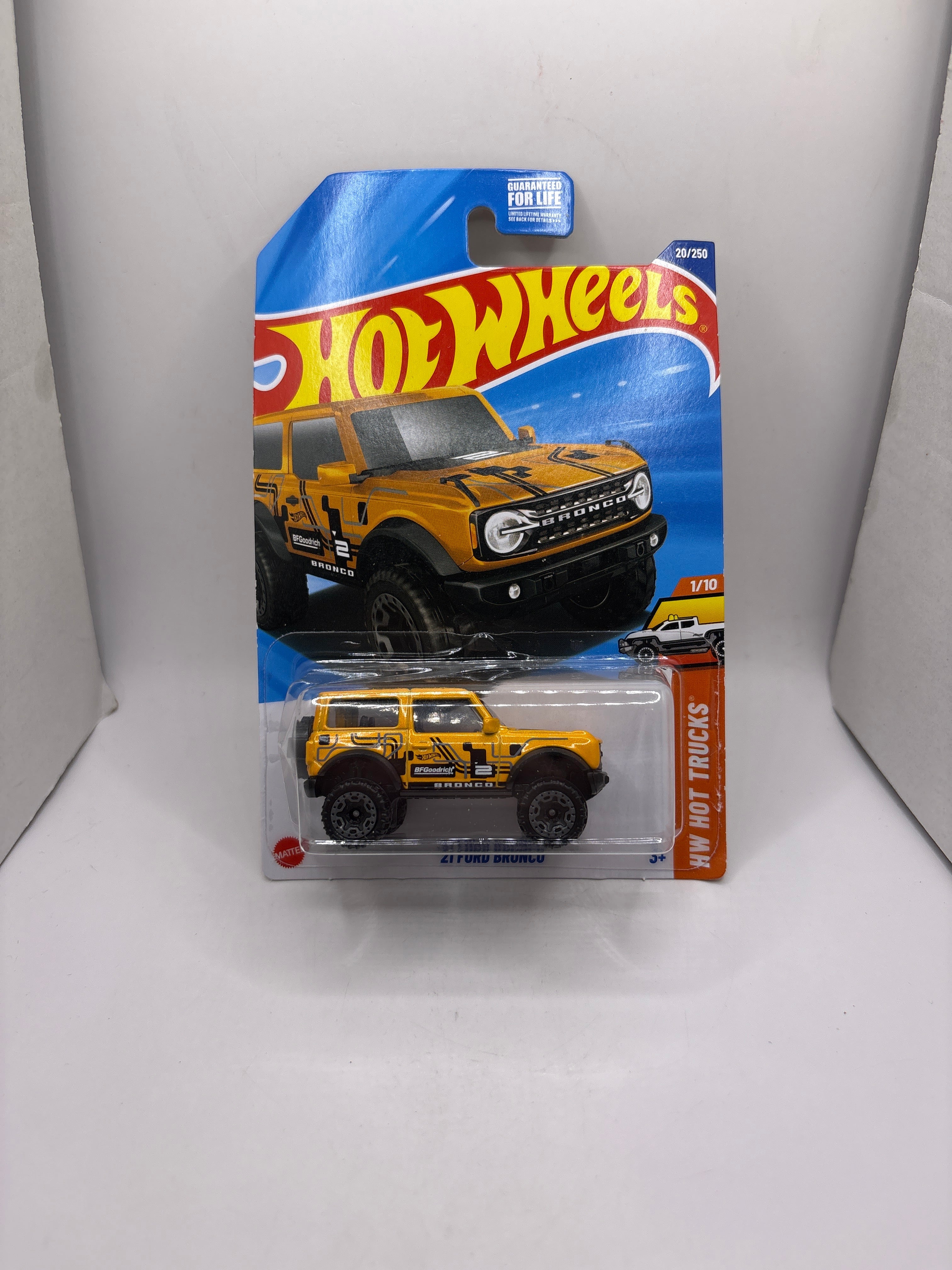 Hot Wheels 21 Ford Bronco Diecast