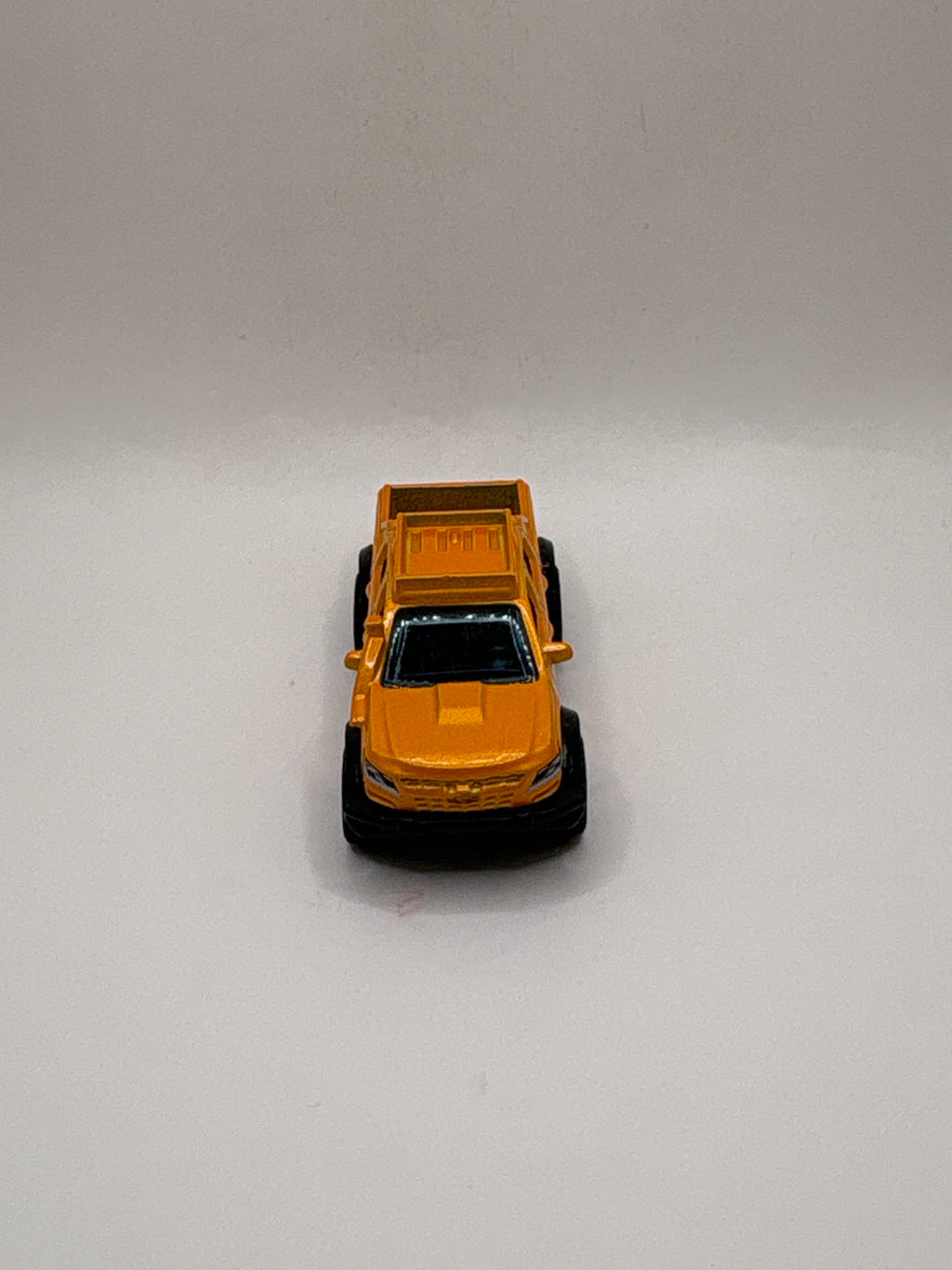 Matchbox 16 Colorado Diecast