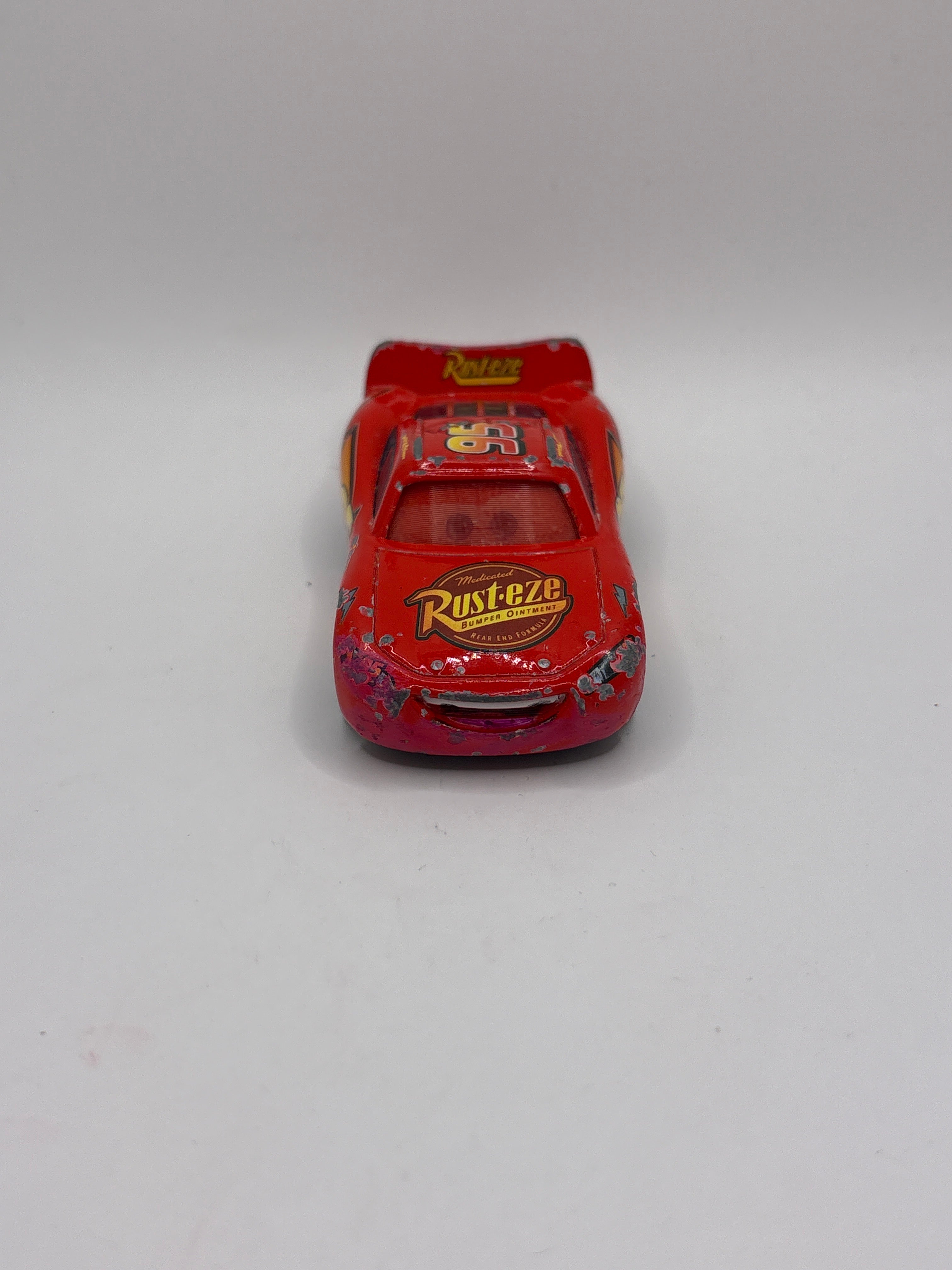 Disney Pixar Cars Lightning McQueen Diecast