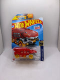 Hot Wheels HW Ultimate T-Rex Transporter Diecast red