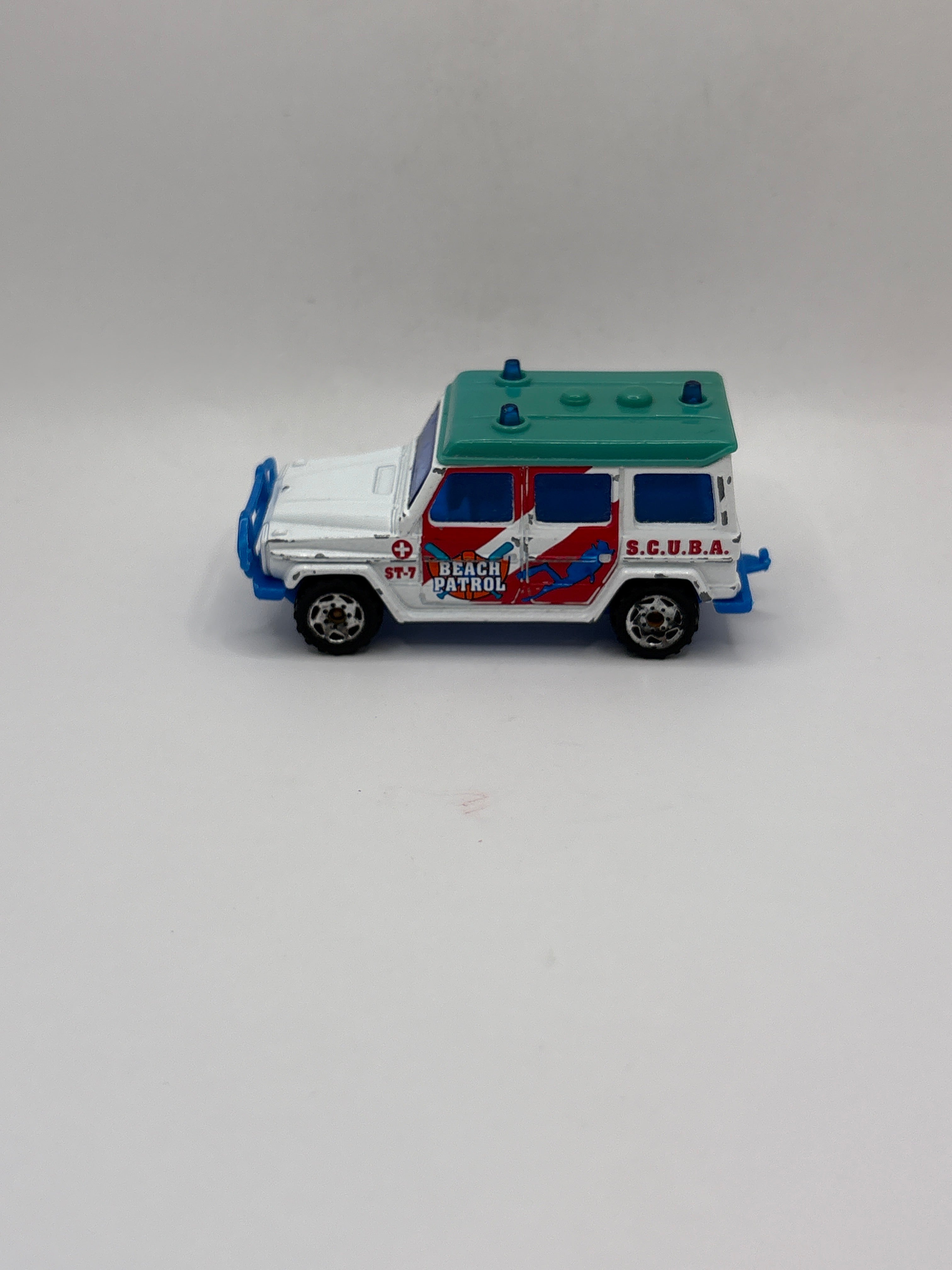Matchbox Mercedes-Benz 280 GE Diecast