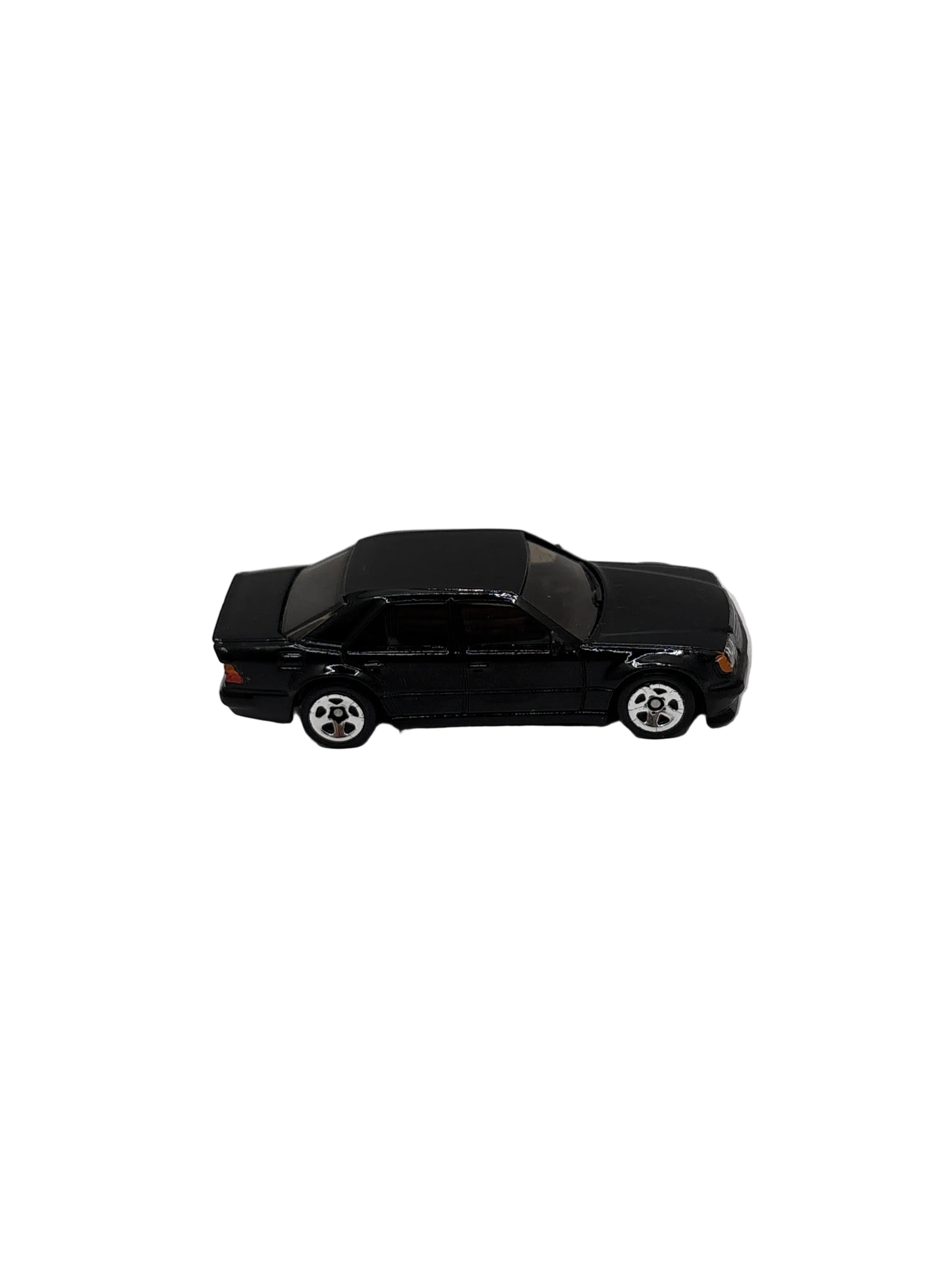 Hot Wheels Mercedes-Benz 500 E Diecast black