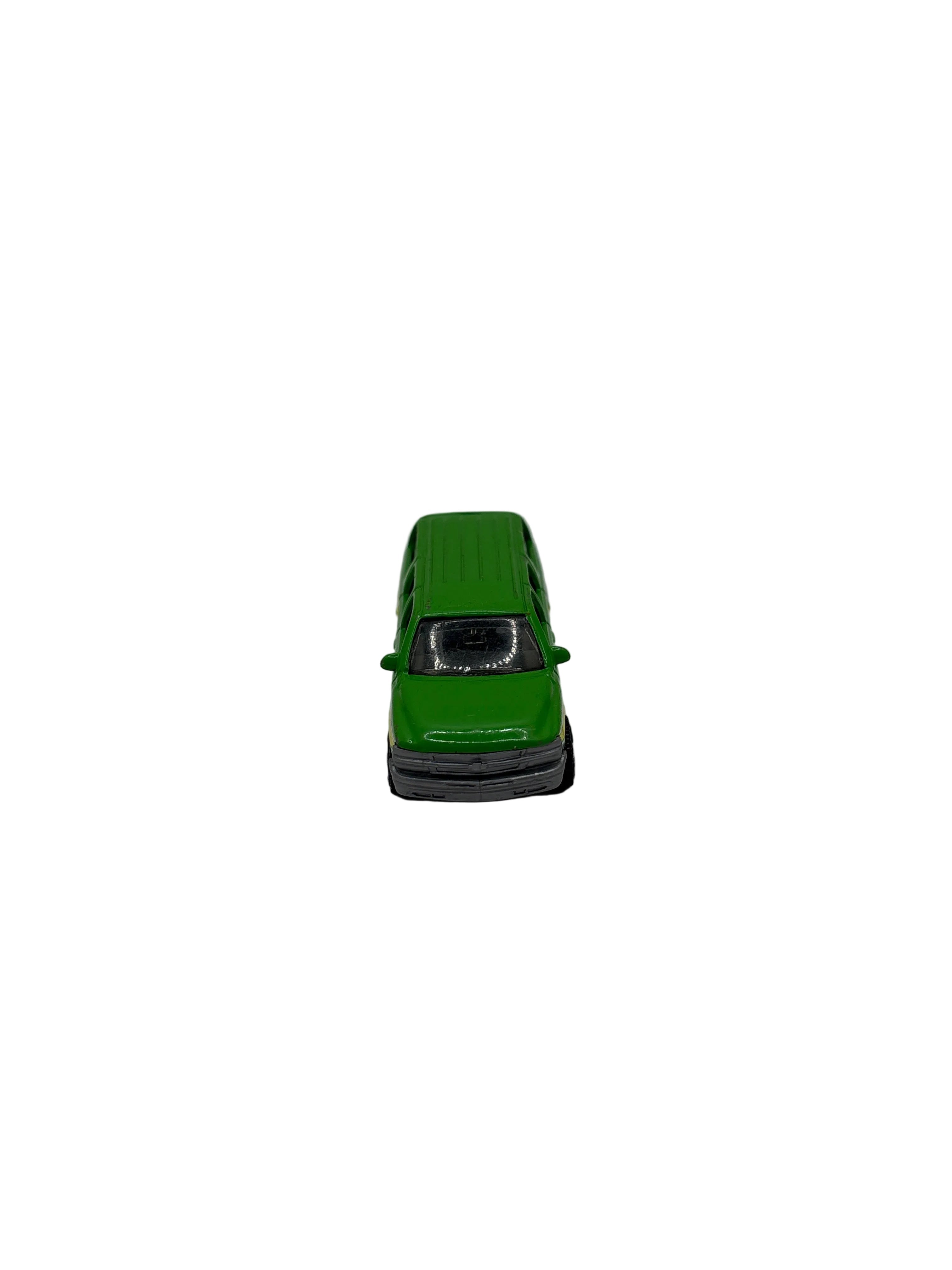 Matchbox 2000 Chevrolet Suburban Diecast green