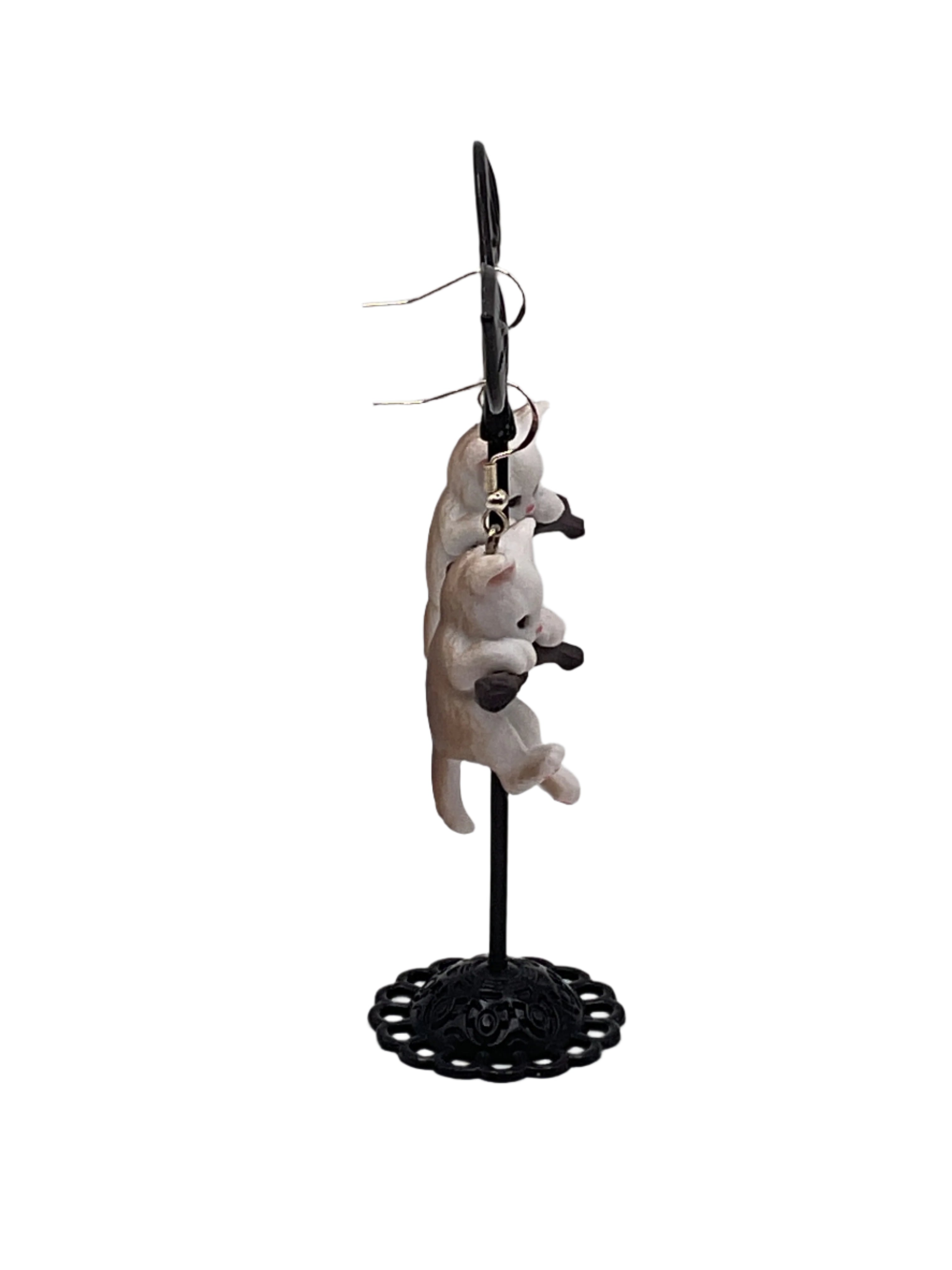 Cat earrings 10
