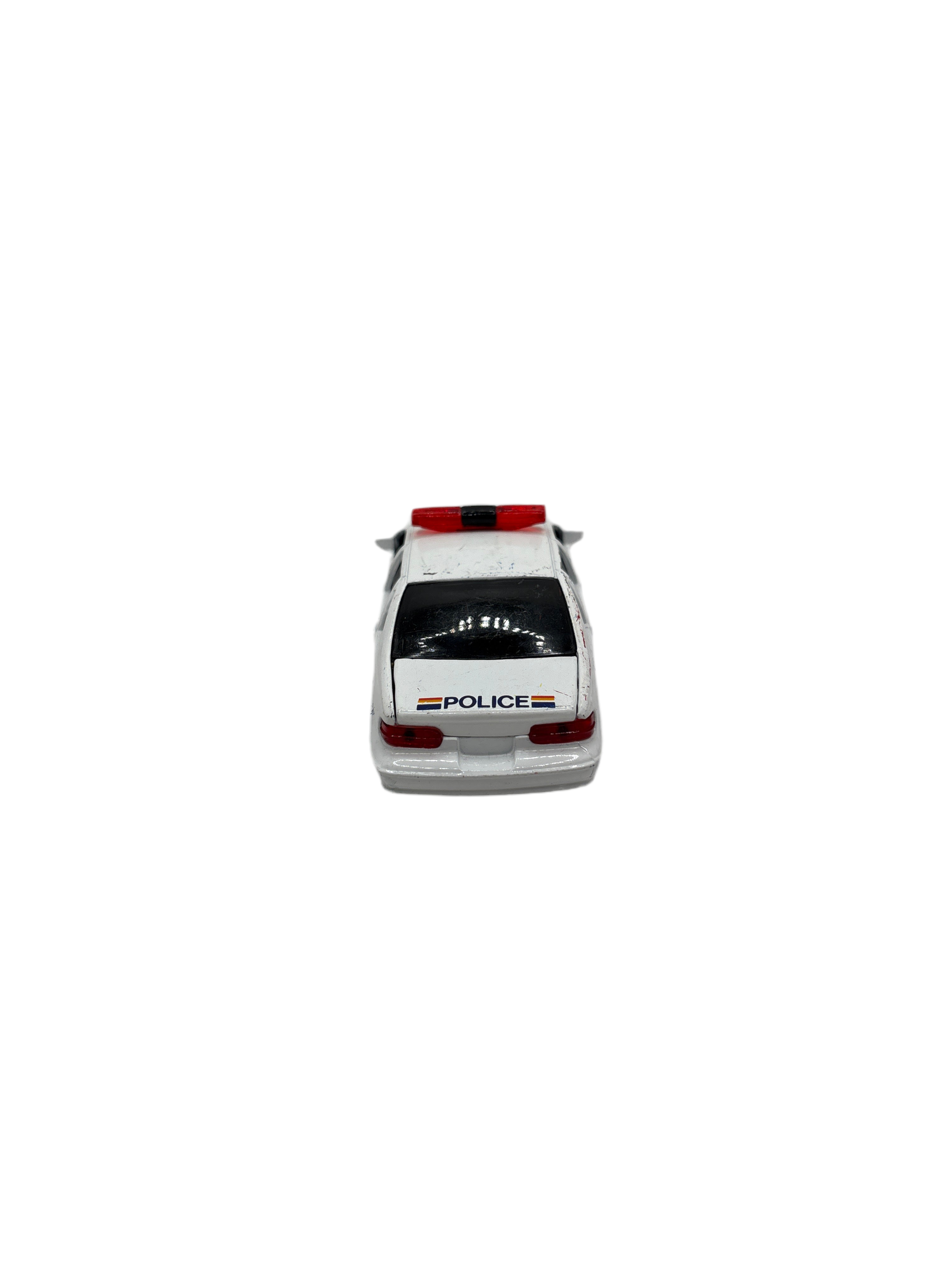 Road Champs Chevrolet Caprice Diecast