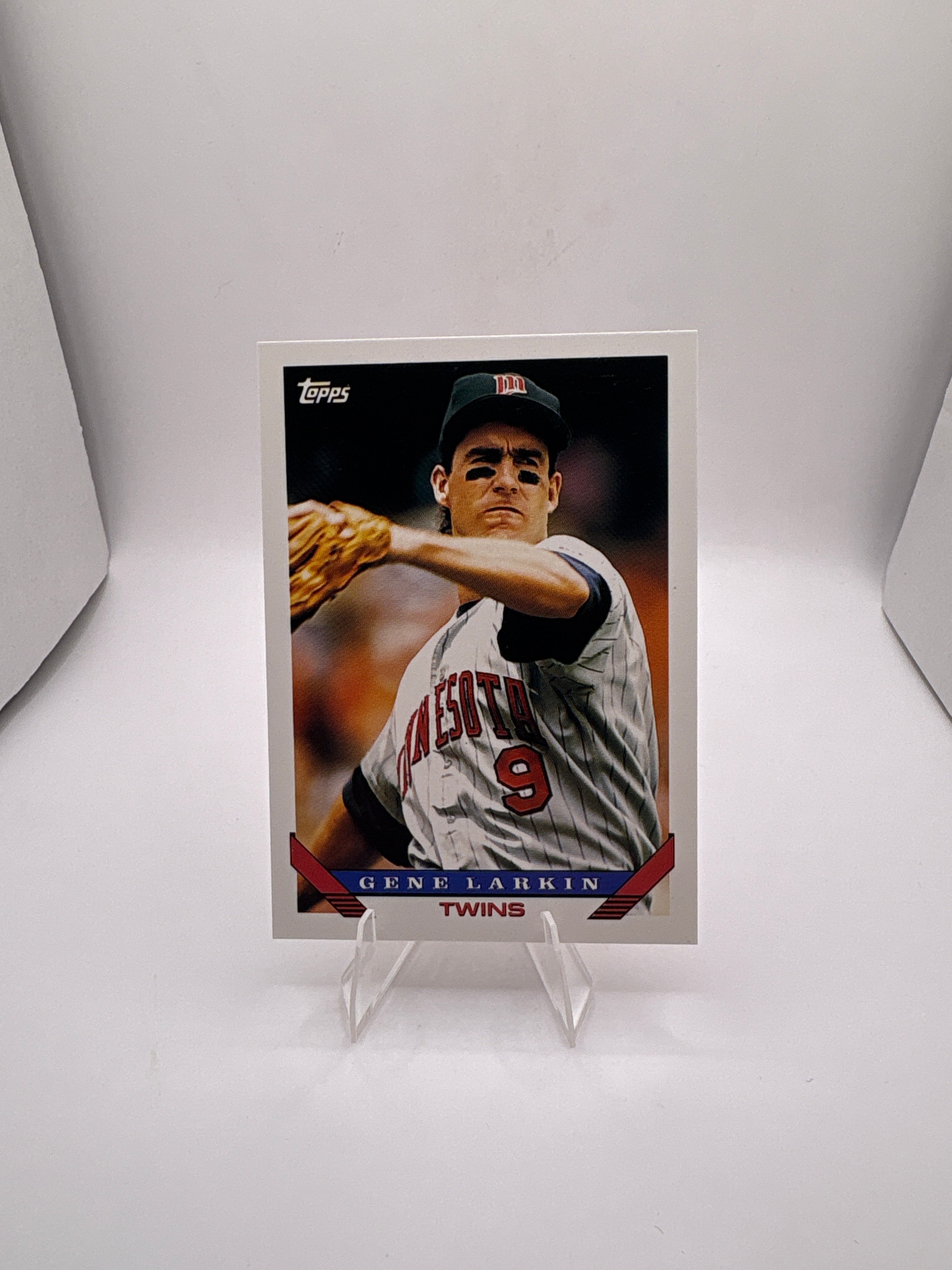 Topps Gene Larkin