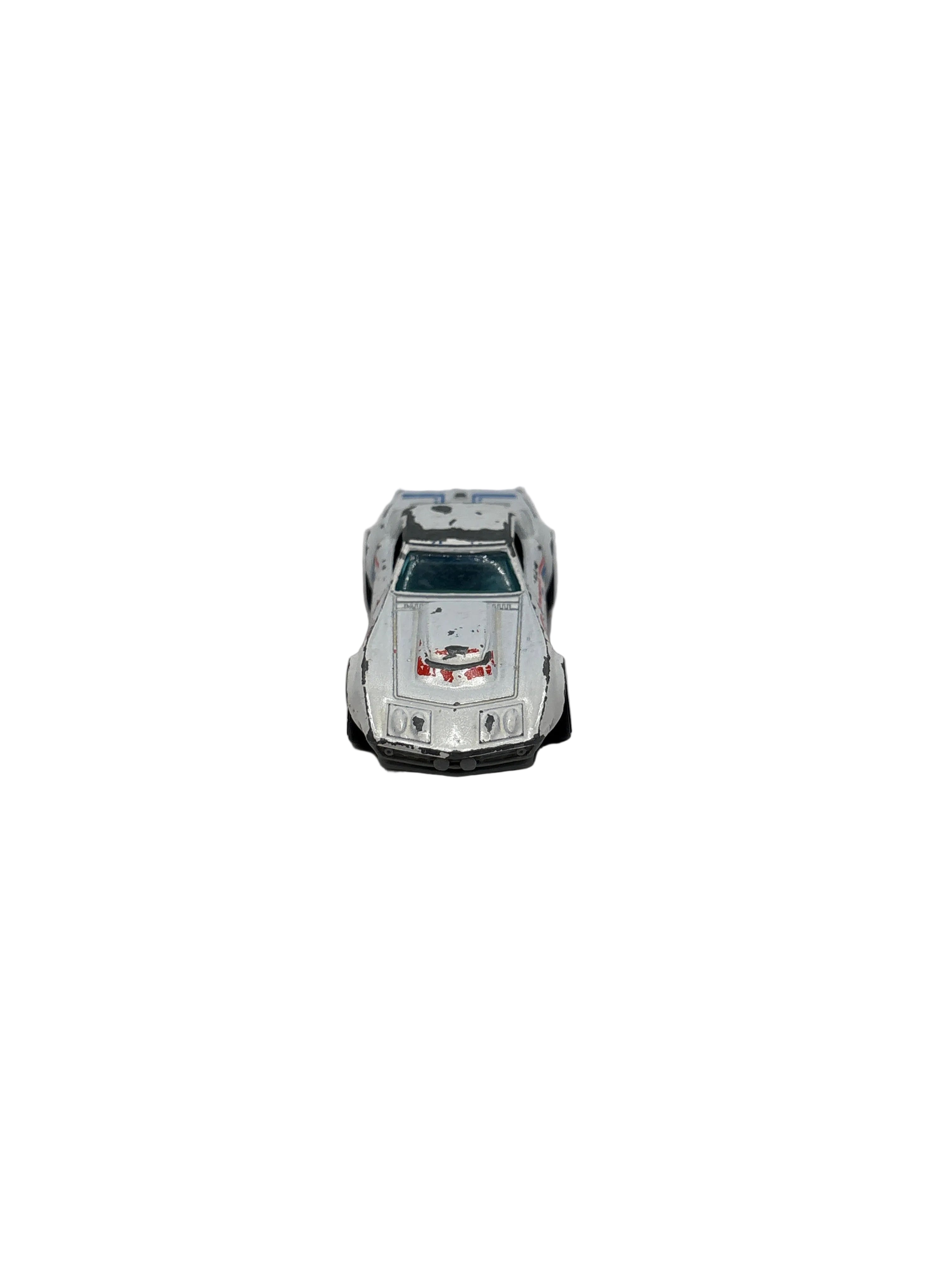Hot Wheels 69 COPO Corvette Diecast white