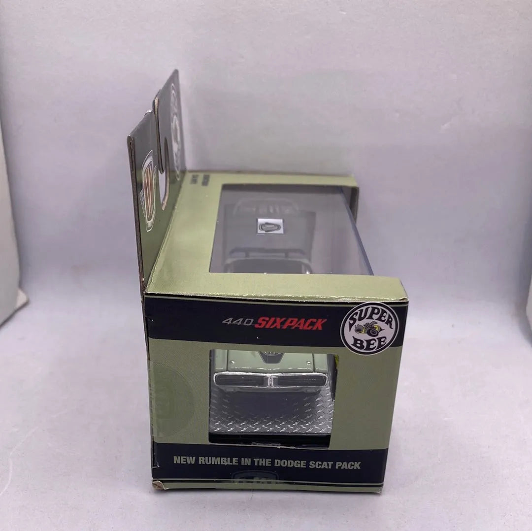M2 1971 Dodge Charger Super Bee Diecast