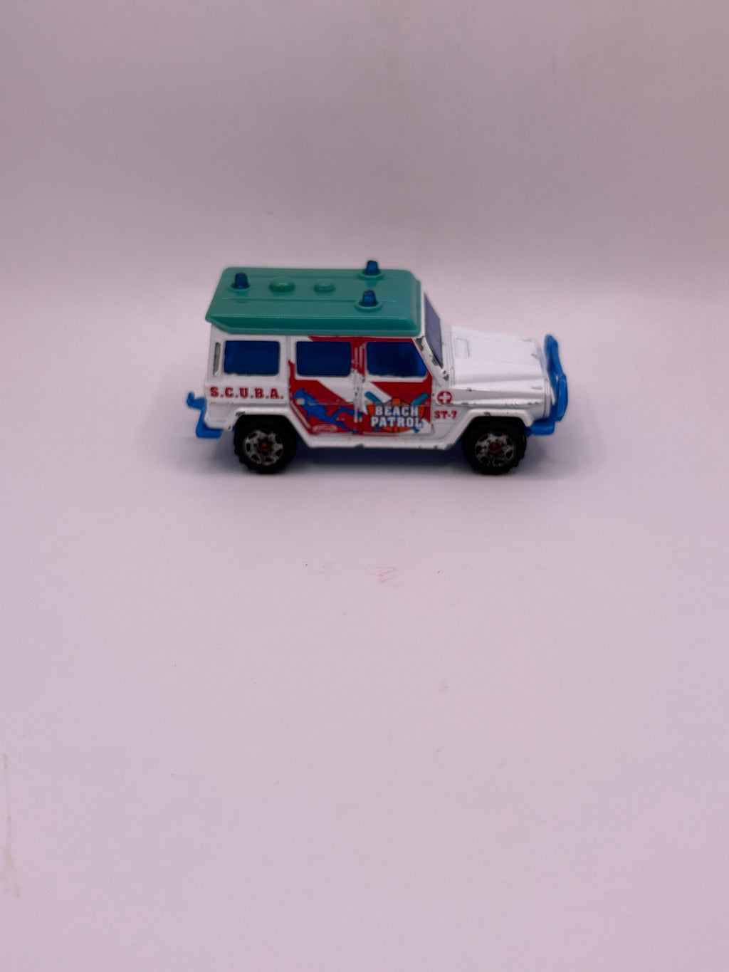 Matchbox Mercedes-Benz 280 GE Diecast
