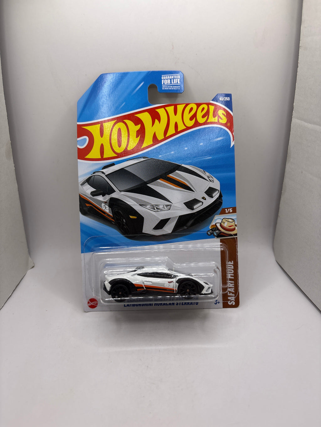 Hot Wheels Lamborghini Huracan Sterrato Diecast