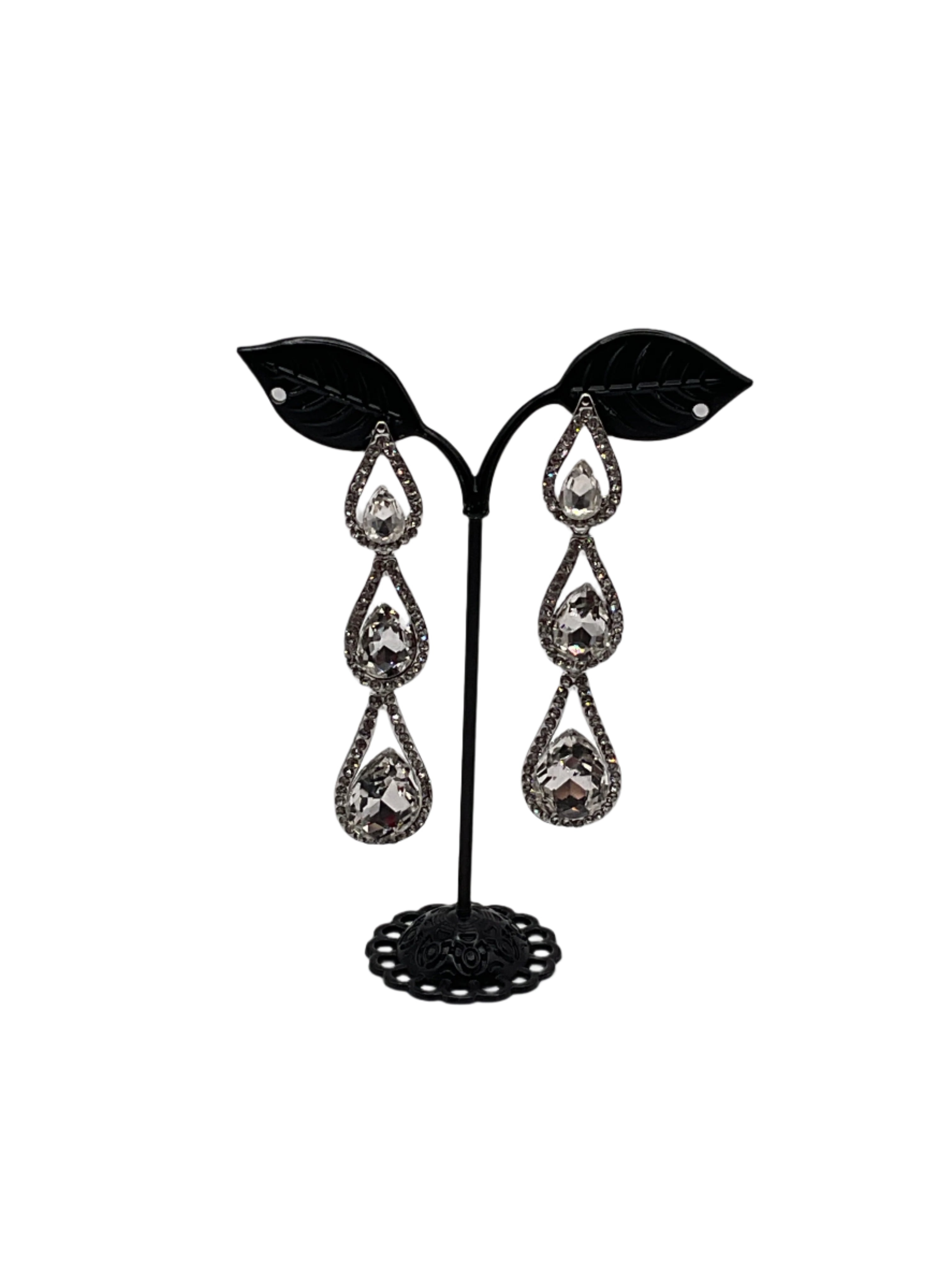 Shiny crystal earrings 2