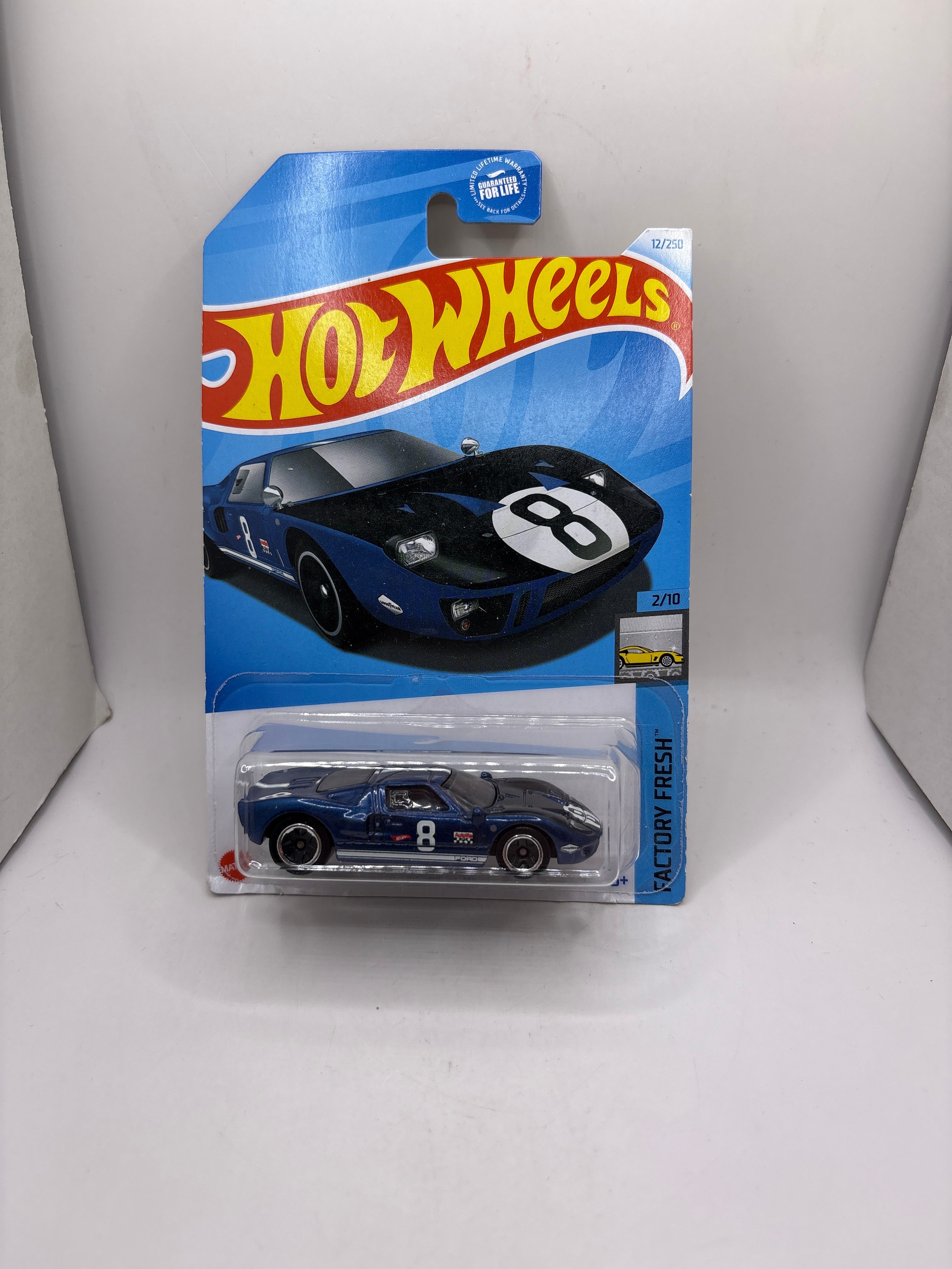 Hot Wheels Ford GT40 Diecast blue