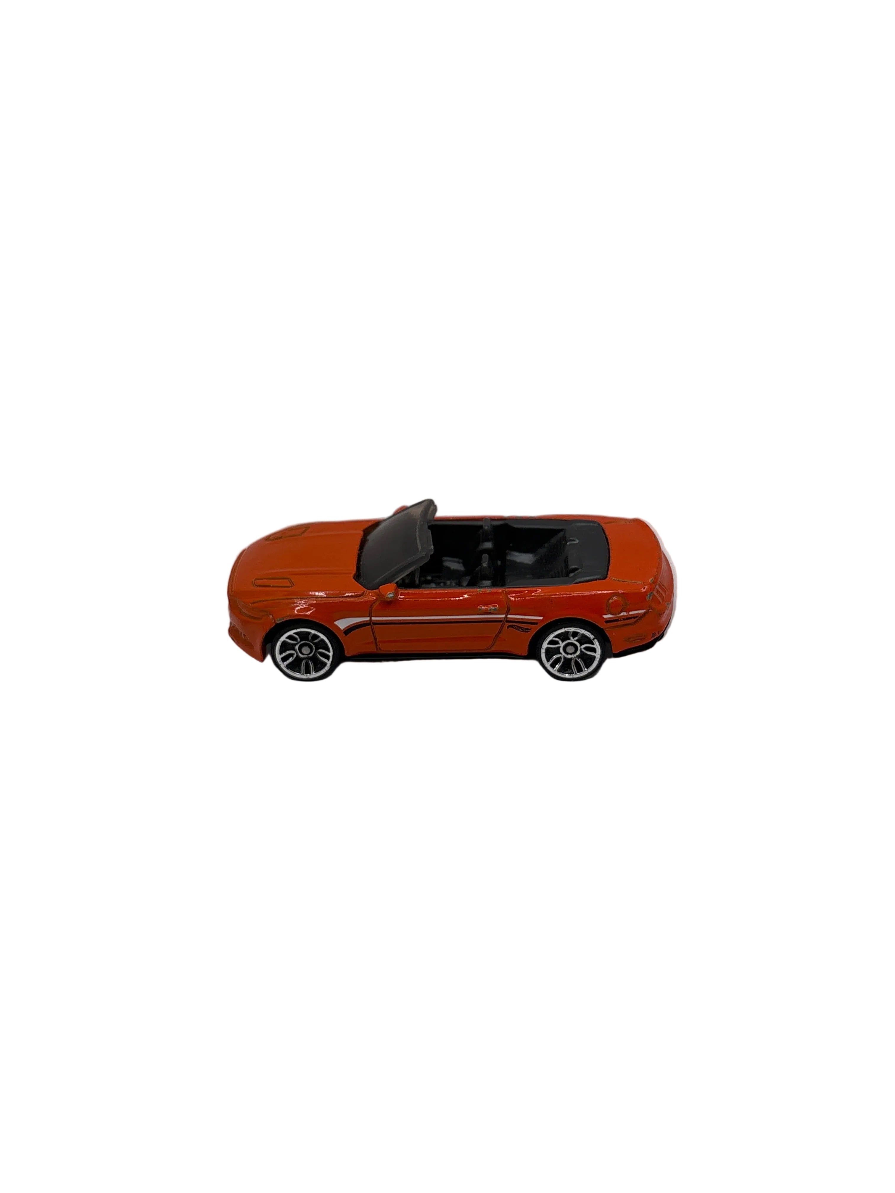 Hot Wheels 2015 Ford Mustang GT Convertible Diecast orange