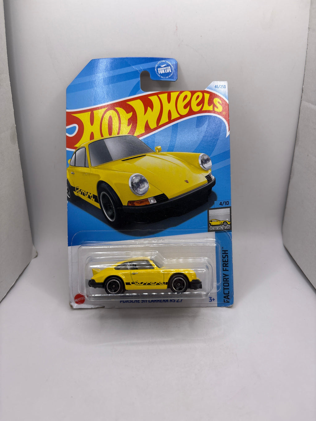 Hot Wheels Porsche 911 Carrera RS 2.7 Diecast yellow