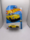 Hot Wheels Porsche 911 Carrera RS 2.7 Diecast yellow