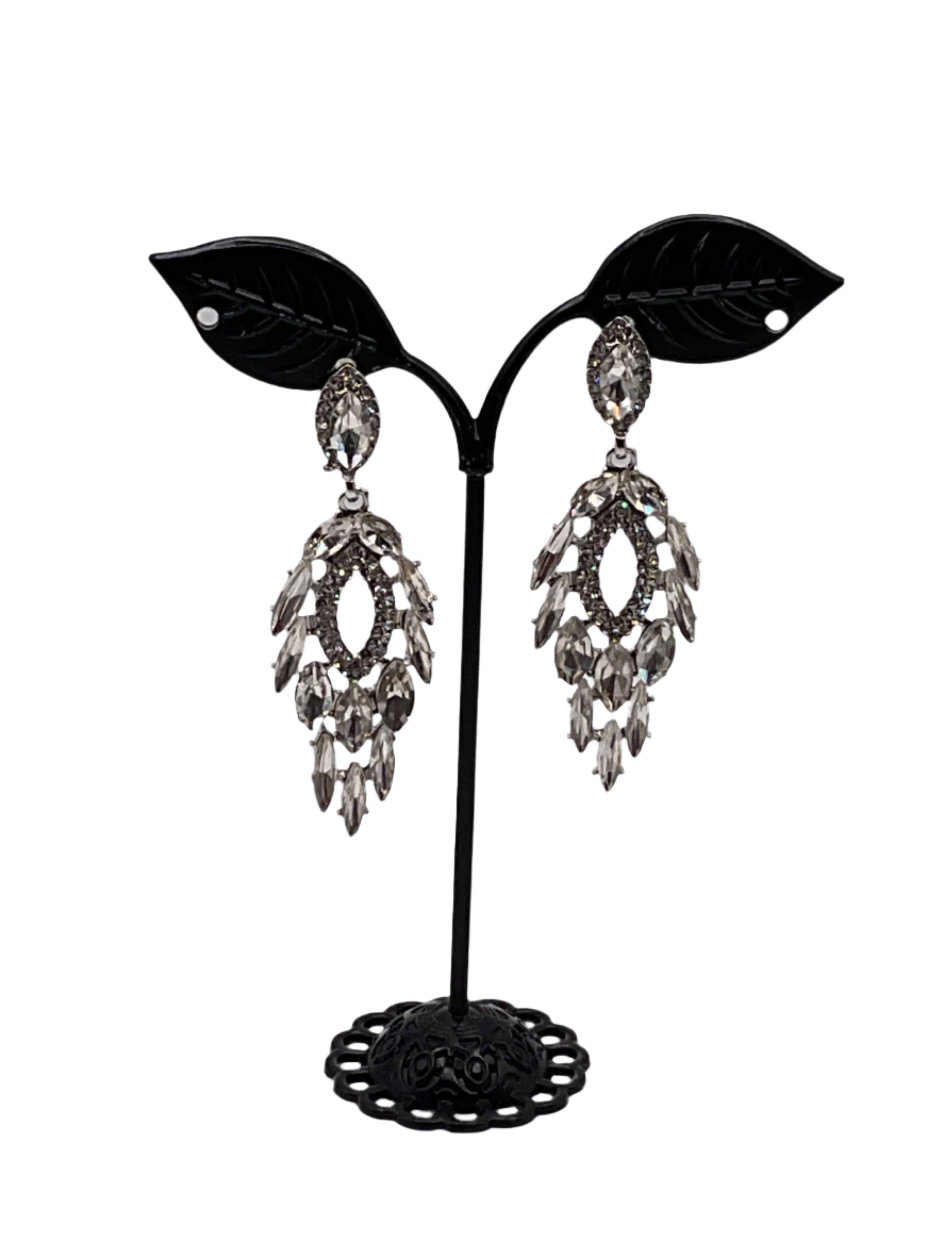 Shiny crystal earrings 1