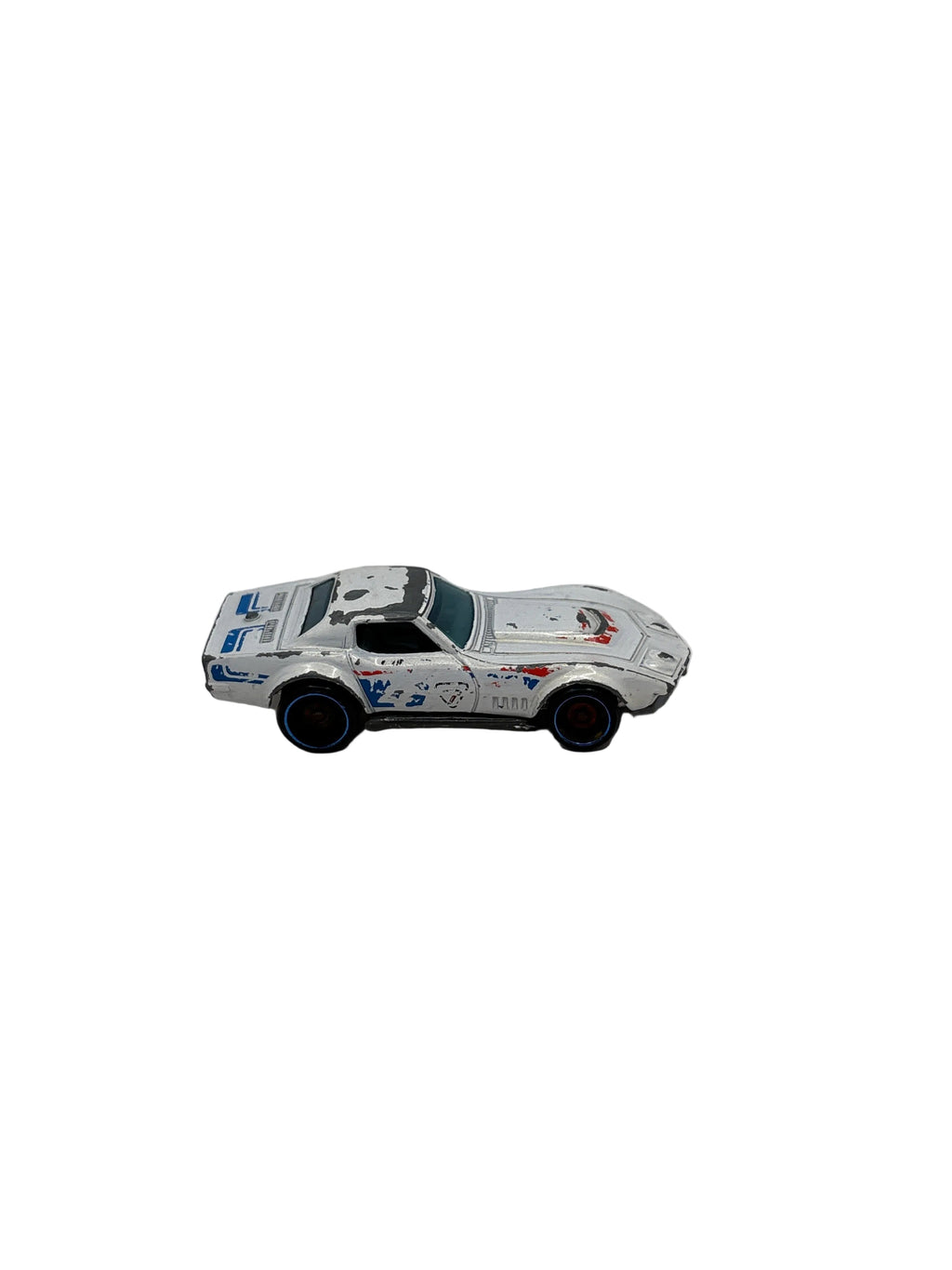 Hot Wheels 69 COPO Corvette Diecast white