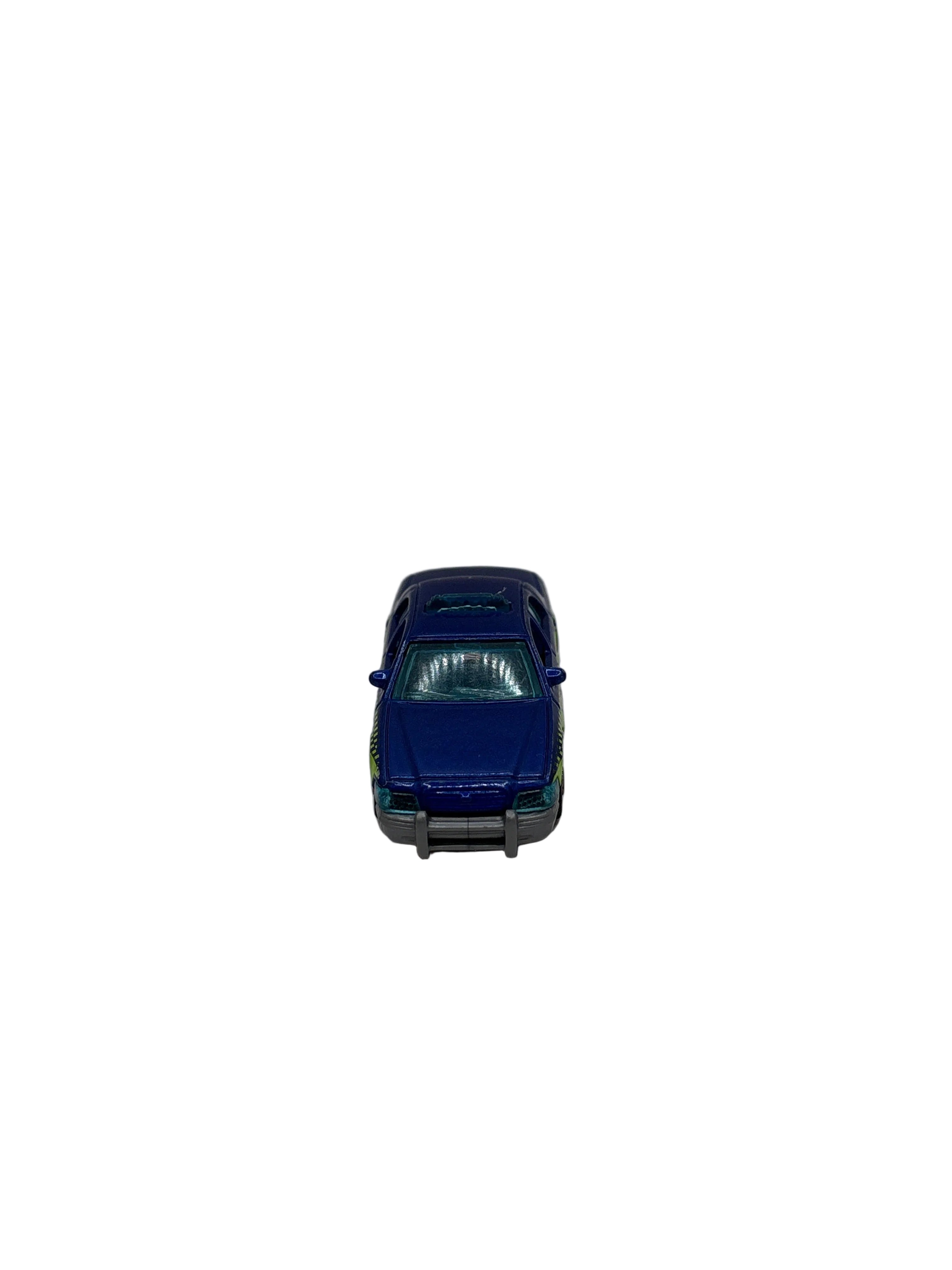 Matchbox 2006 Ford Crown Victoria Diecast blue