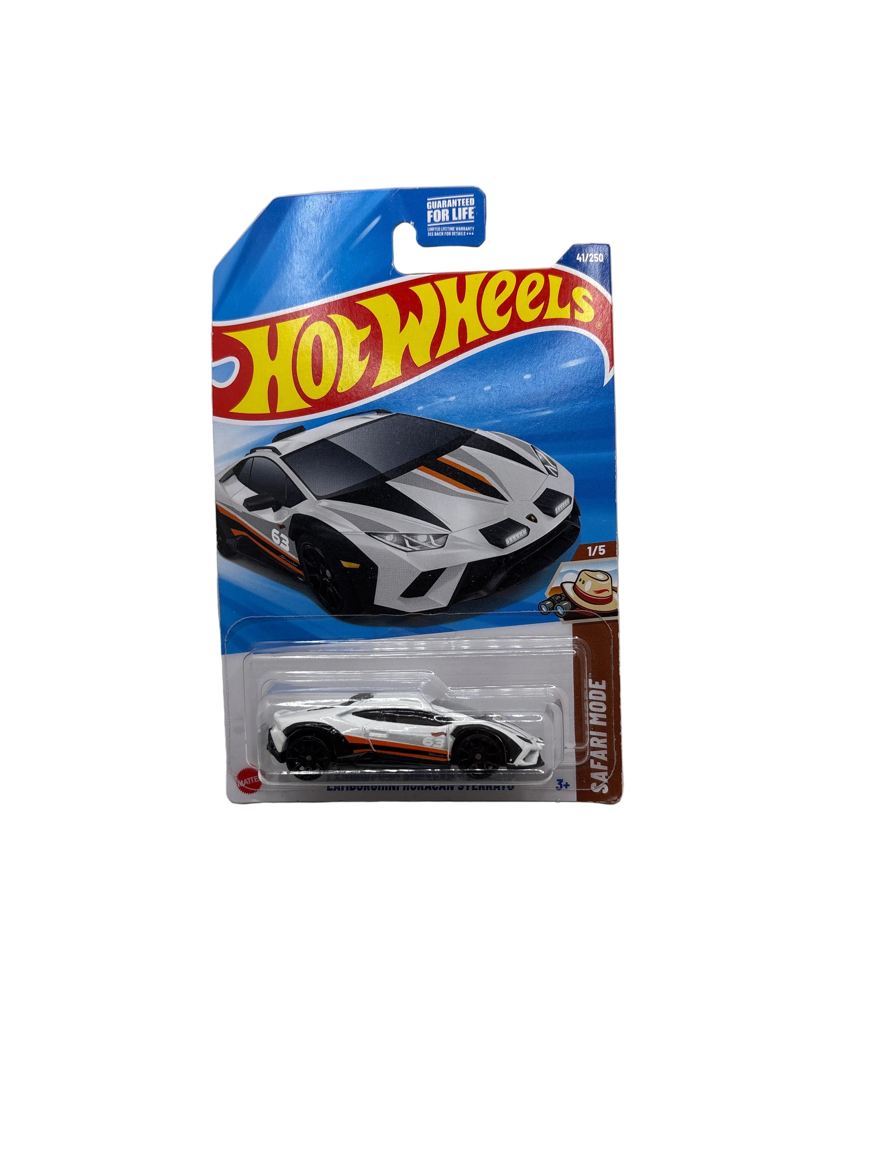 Hot Wheels Lamborghini Huracan Sterrato Diecast white