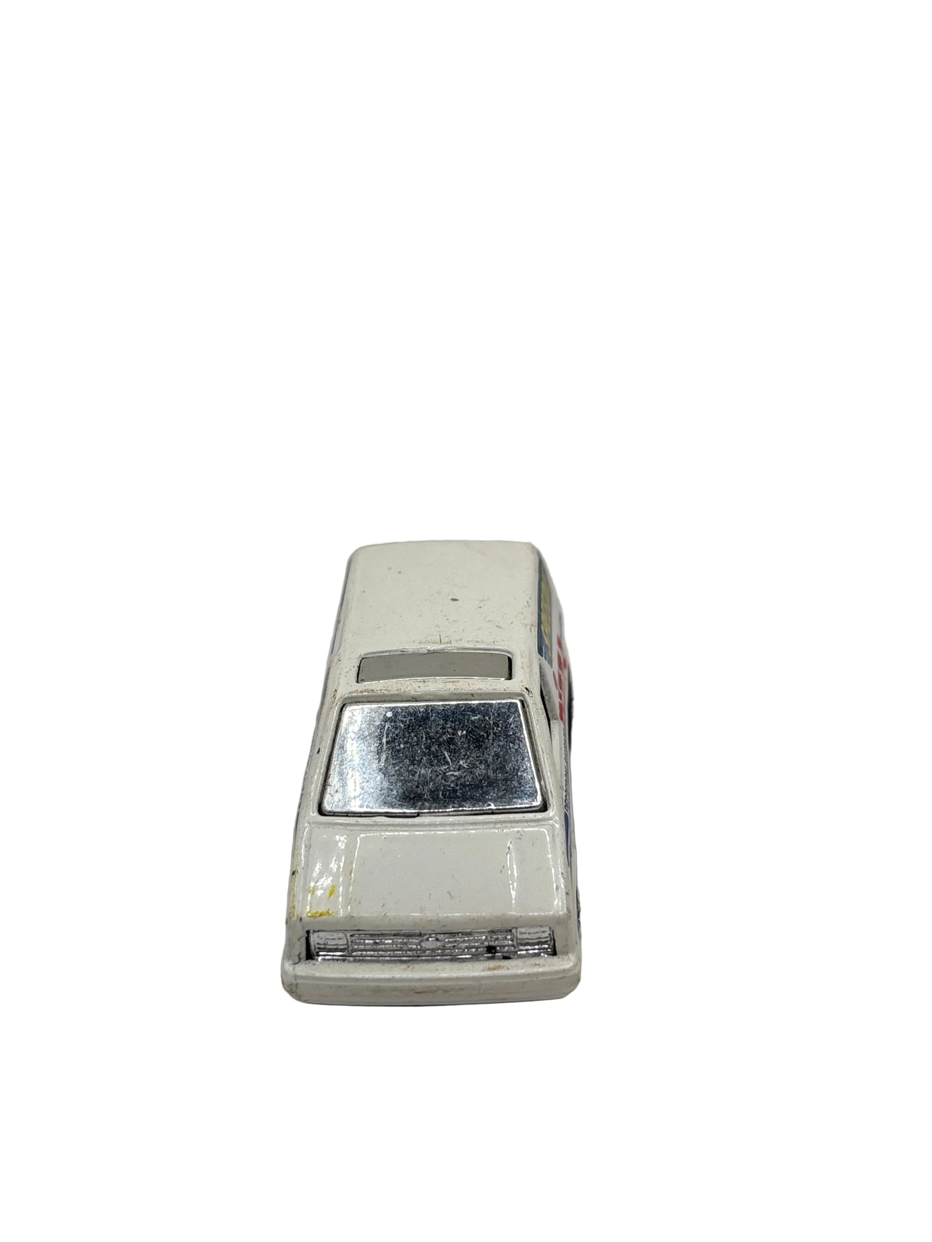 Hot Wheels Ford Aerostar Diecast white