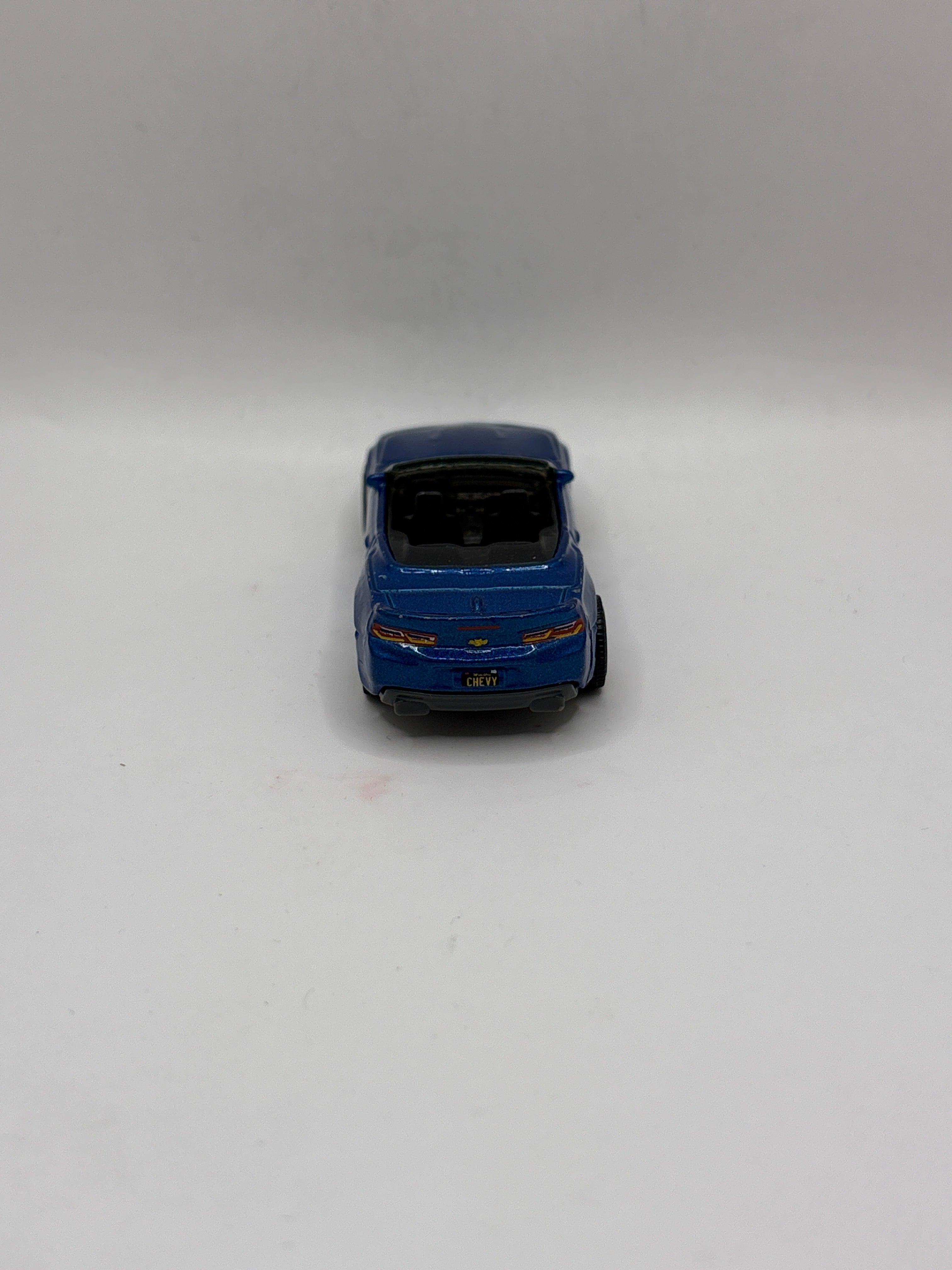 Matchbox 16 Chevy Camaro Diecast blue
