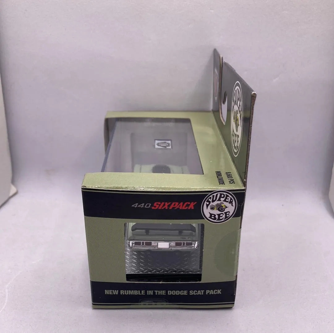 M2 1971 Dodge Charger Super Bee Diecast
