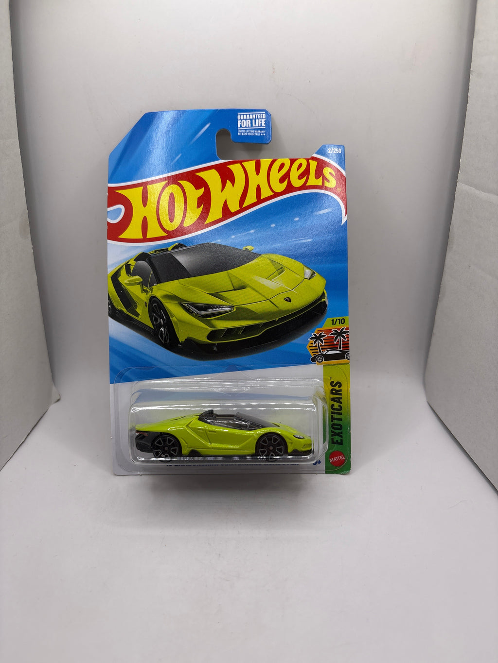 Hot Wheels 16 Lamborghini Centenario Roadster Diecast green