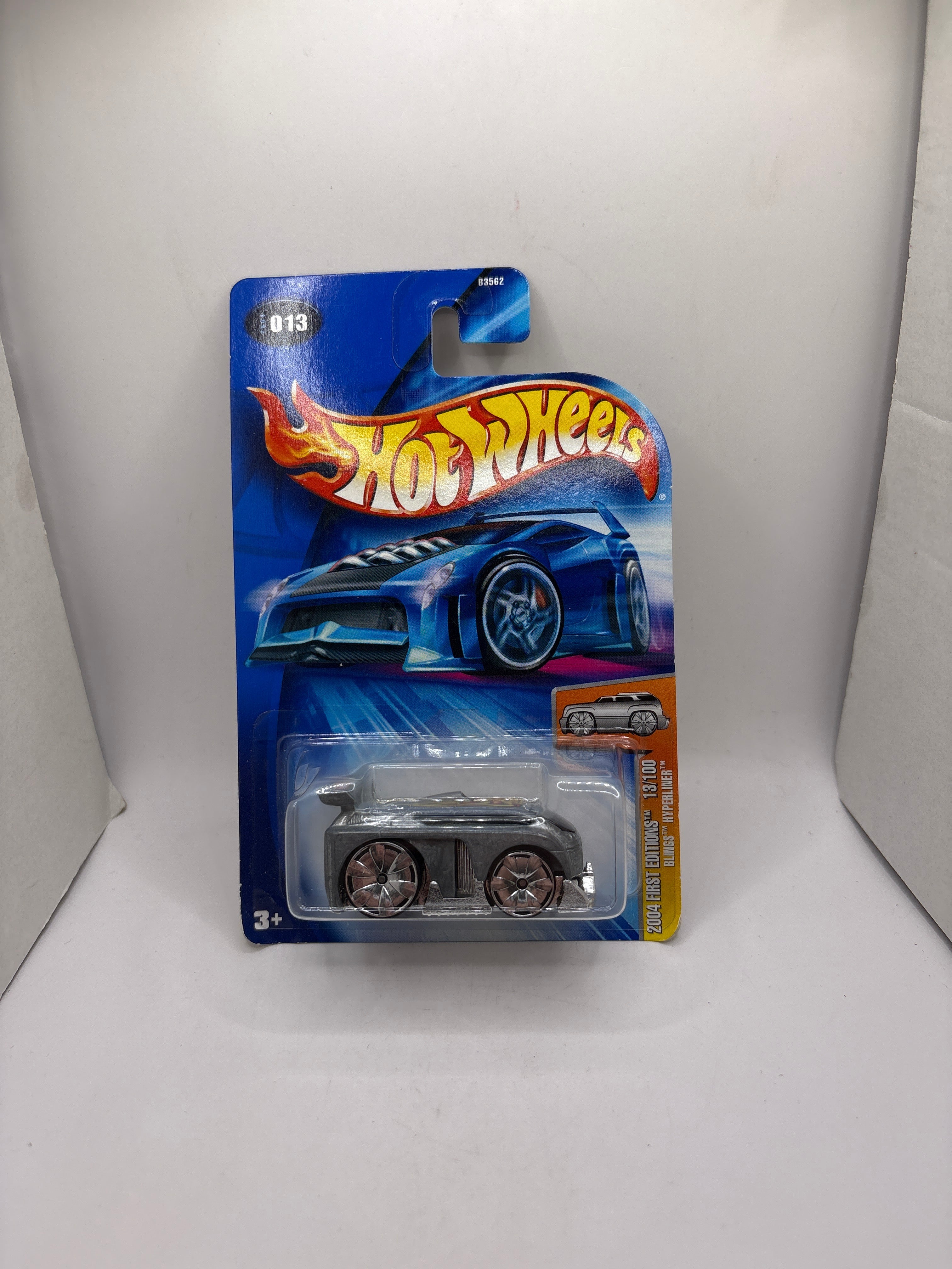 Hot Wheels Blings Hyperliner Diecast