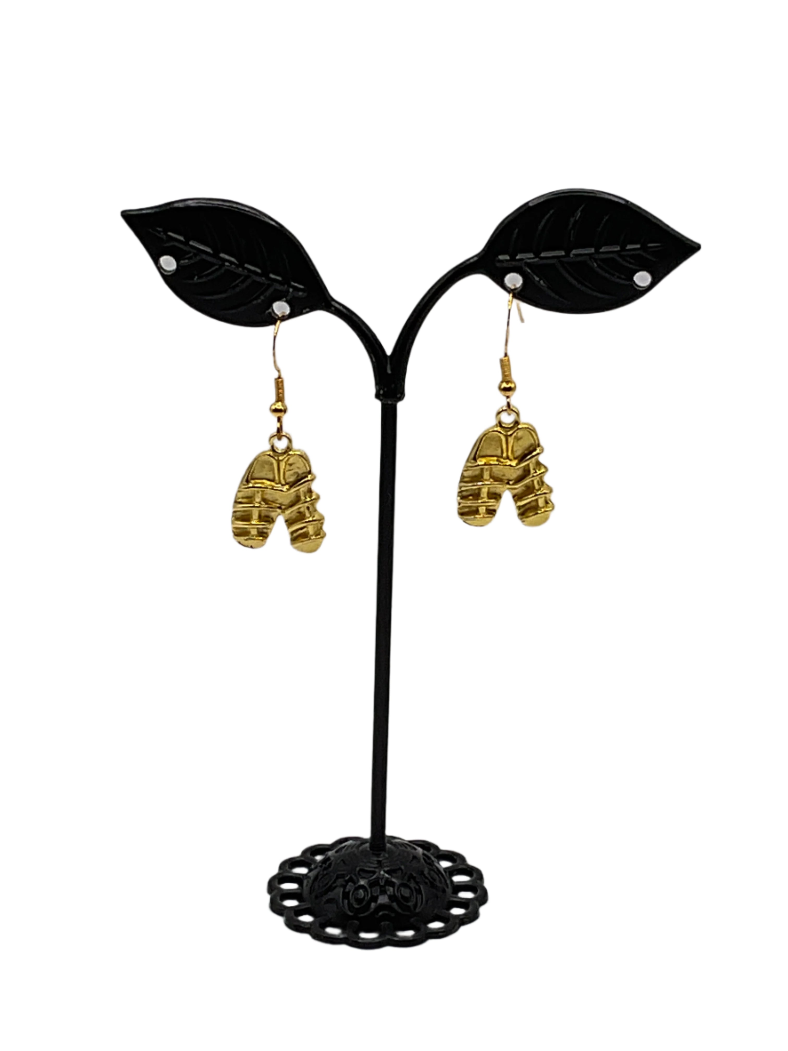 Sandle earrings