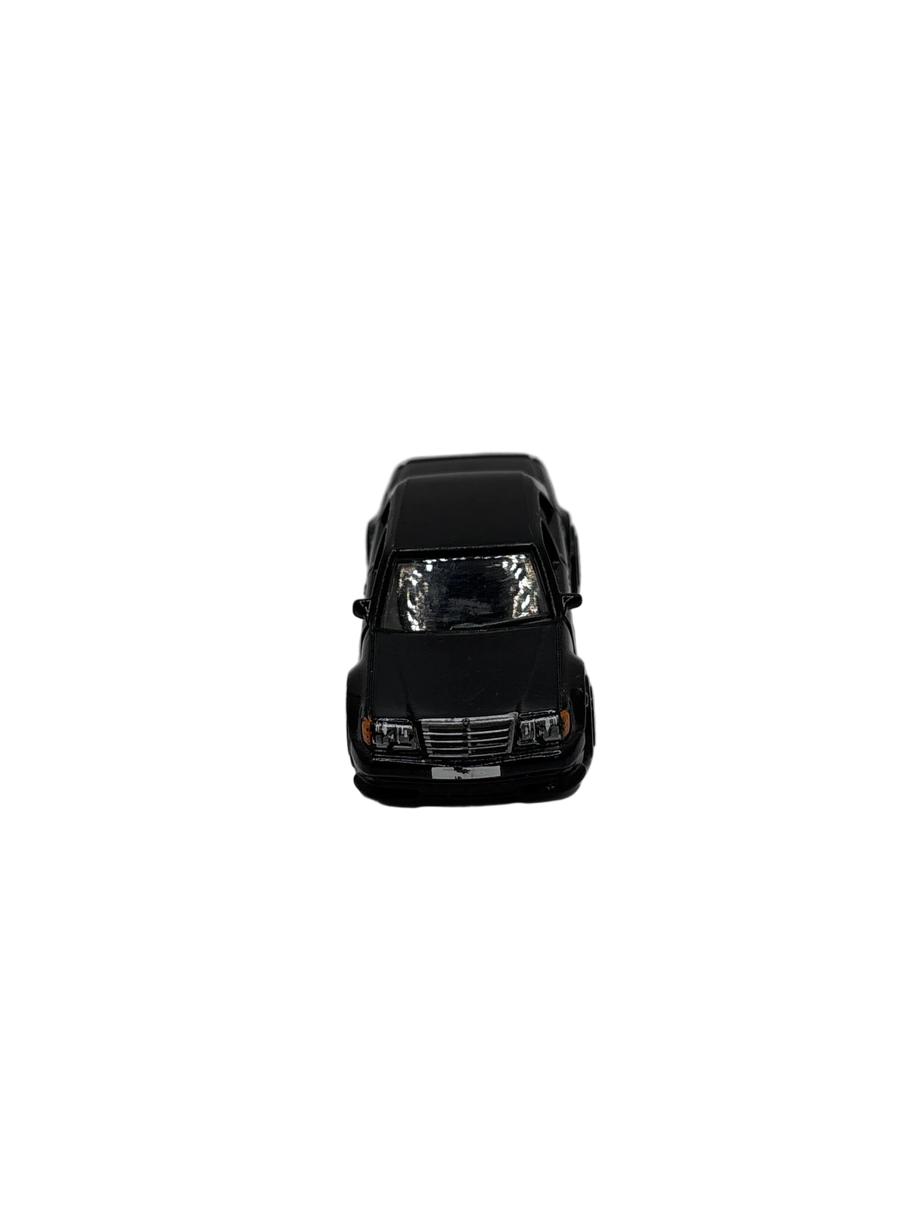 Hot Wheels Mercedes-Benz 500 E Diecast black