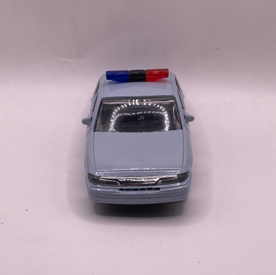 Road Champs Crown Victoria Diecast