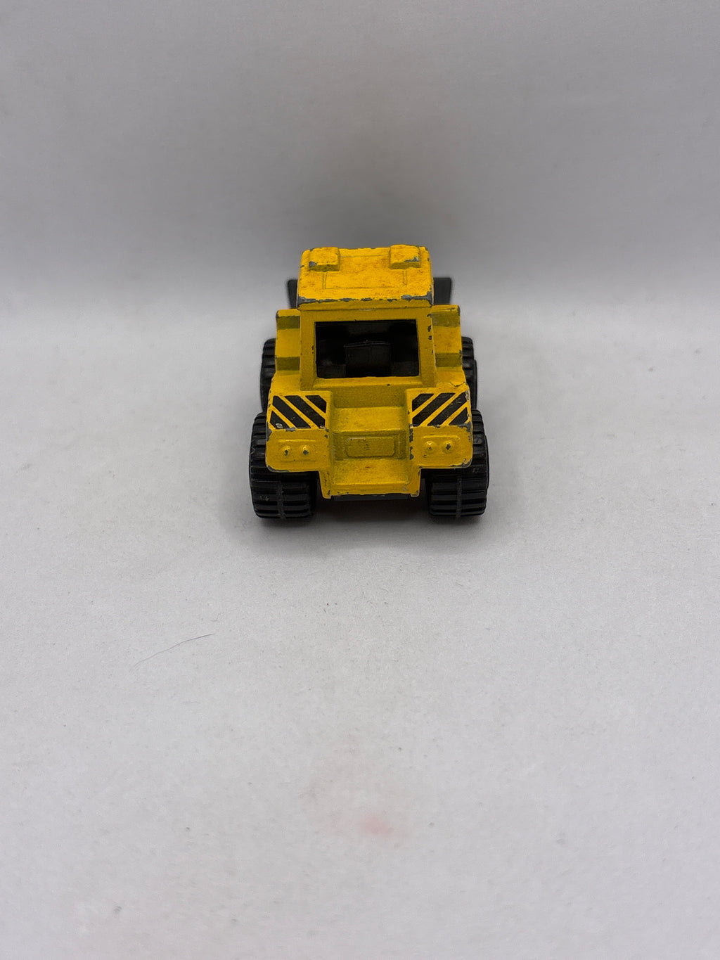 Matchbox Tractor Shovel Diecast