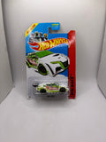 Hot Wheels Loop Coupe Diecast white