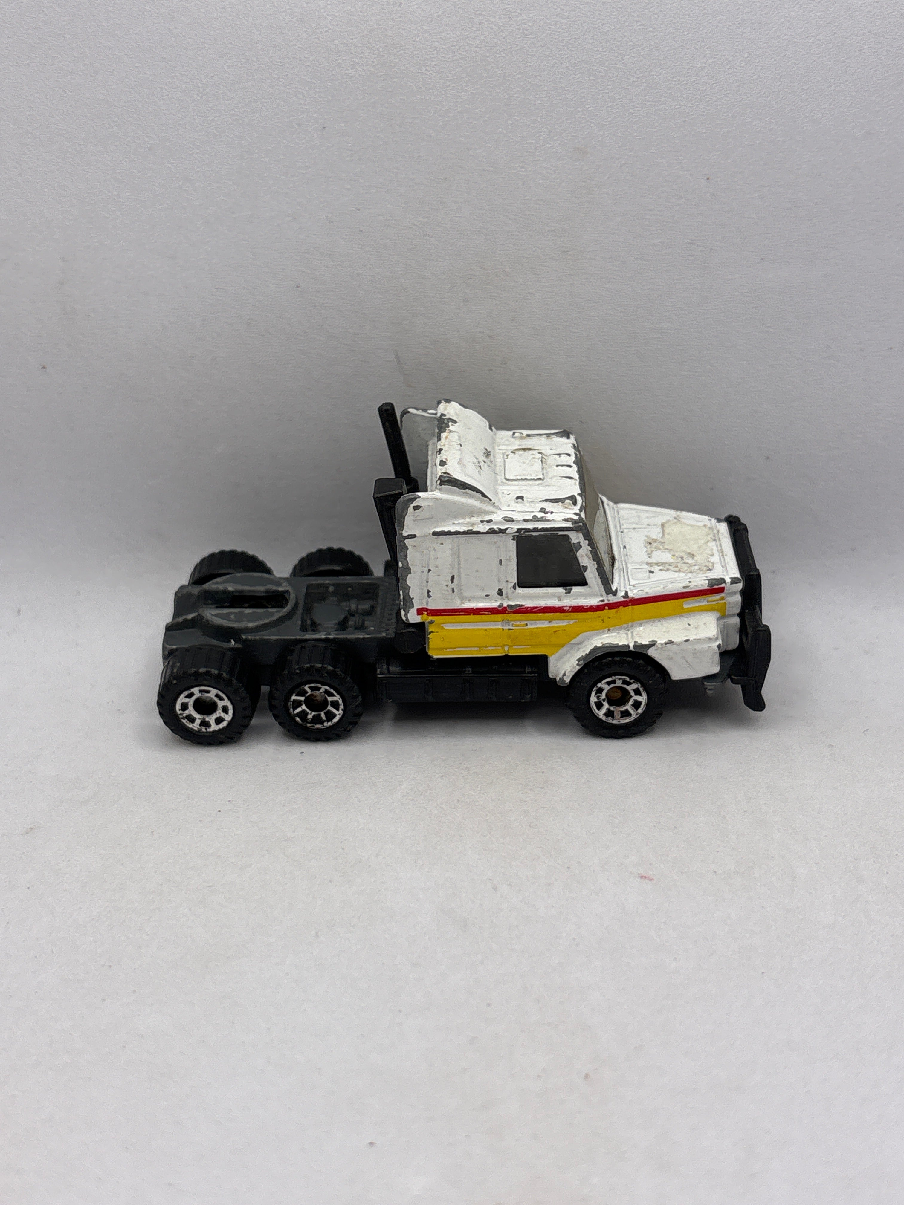 Matchbox Scania T142 Diecast