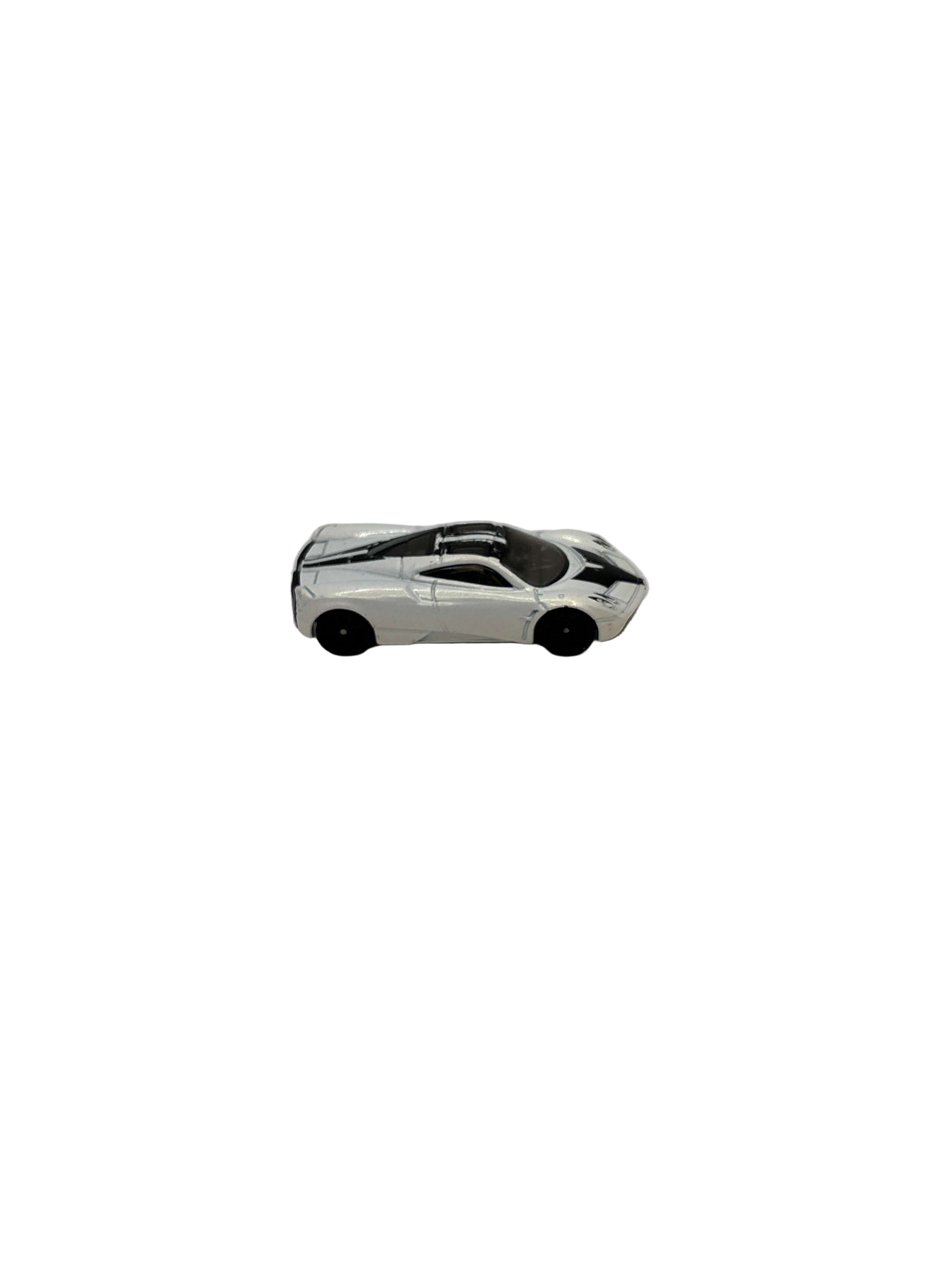 Hot Wheels Pagani Huayra Diecast white