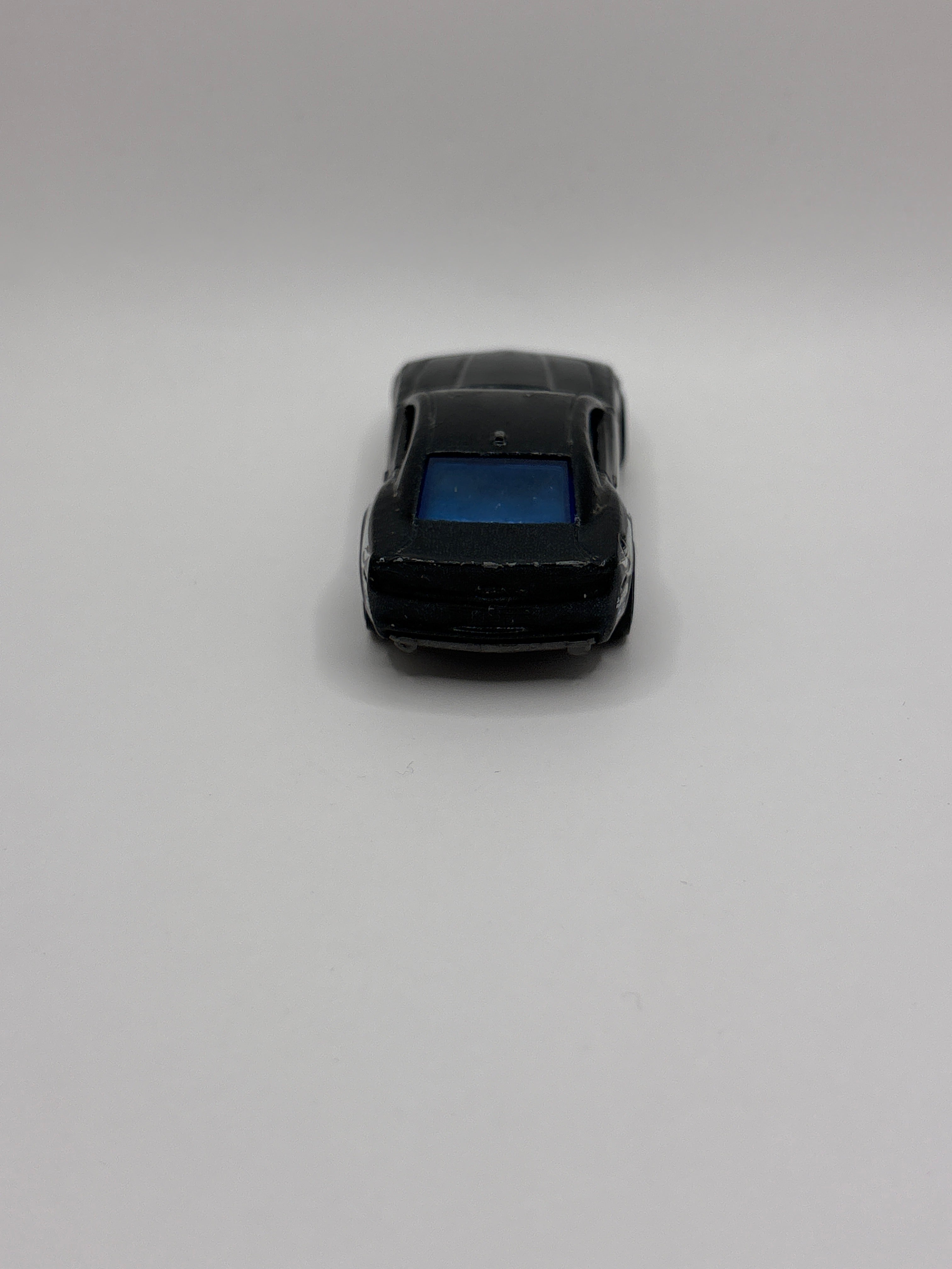 Hot Wheels 10 Camaro SS Diecast
