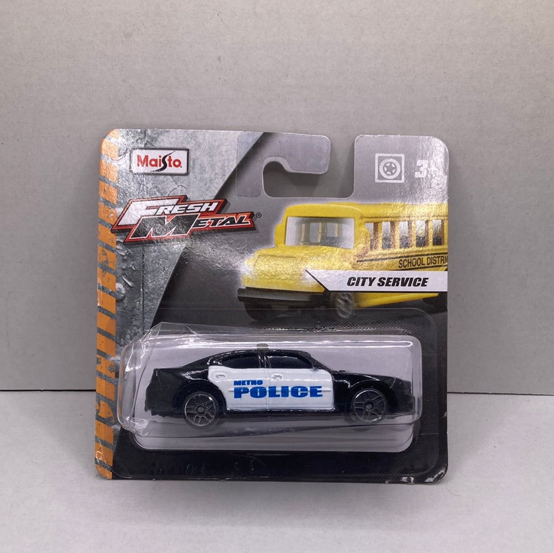 Maisto 2006 Dodge Charger Diecast