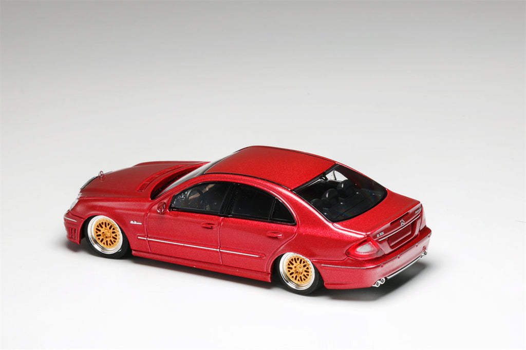 MK Model Mercedes-Benz E63 AMG W211 Lowered Red 1:64