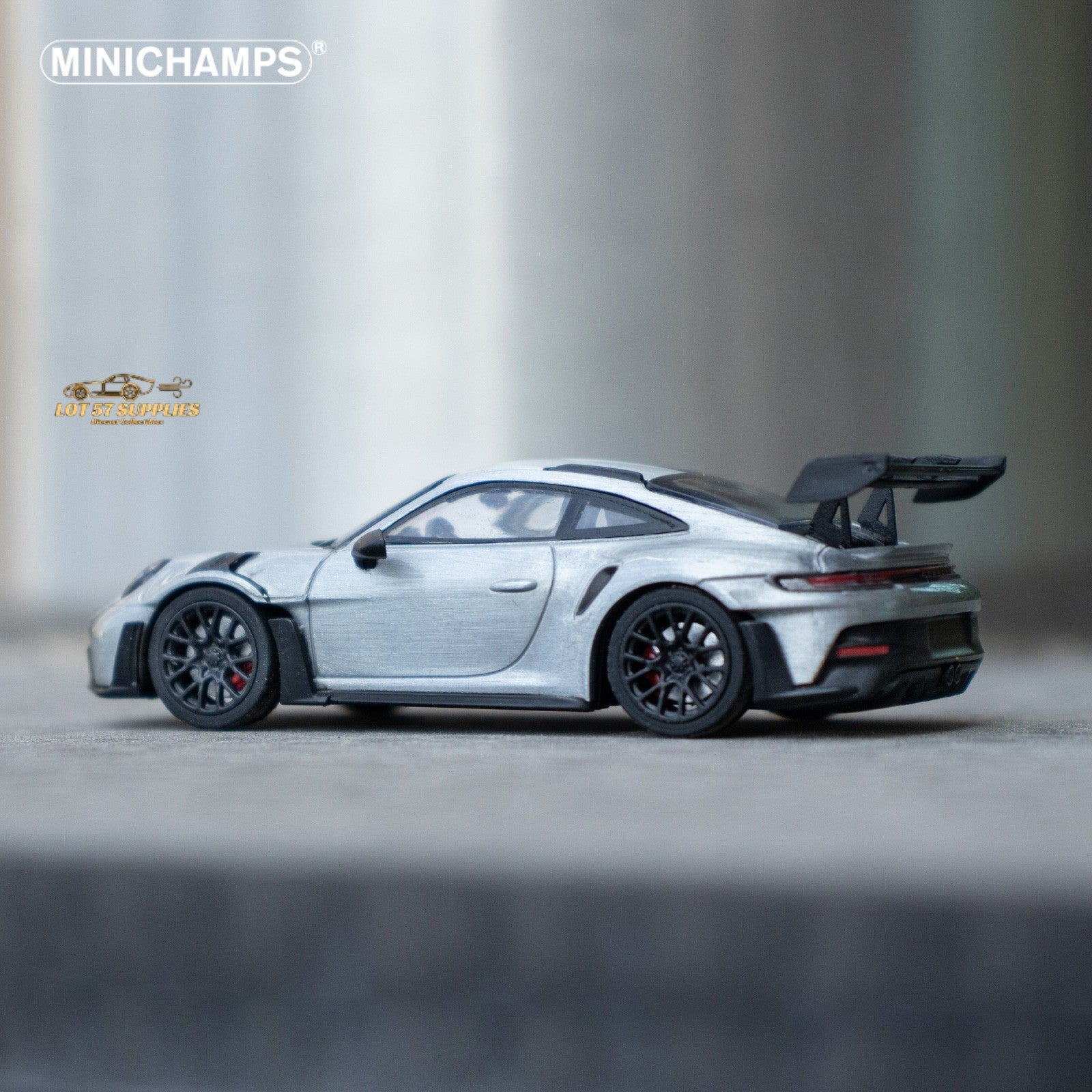 Minichamps Porsche 911 GT3 RS Raw Silver 1:64