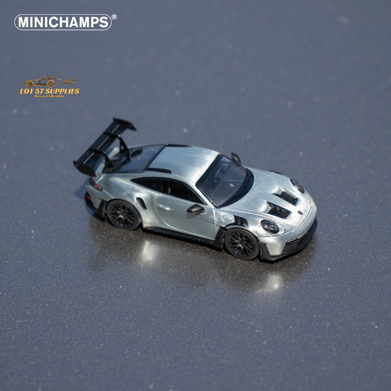 Minichamps Porsche 911 GT3 RS Raw Silver 1:64