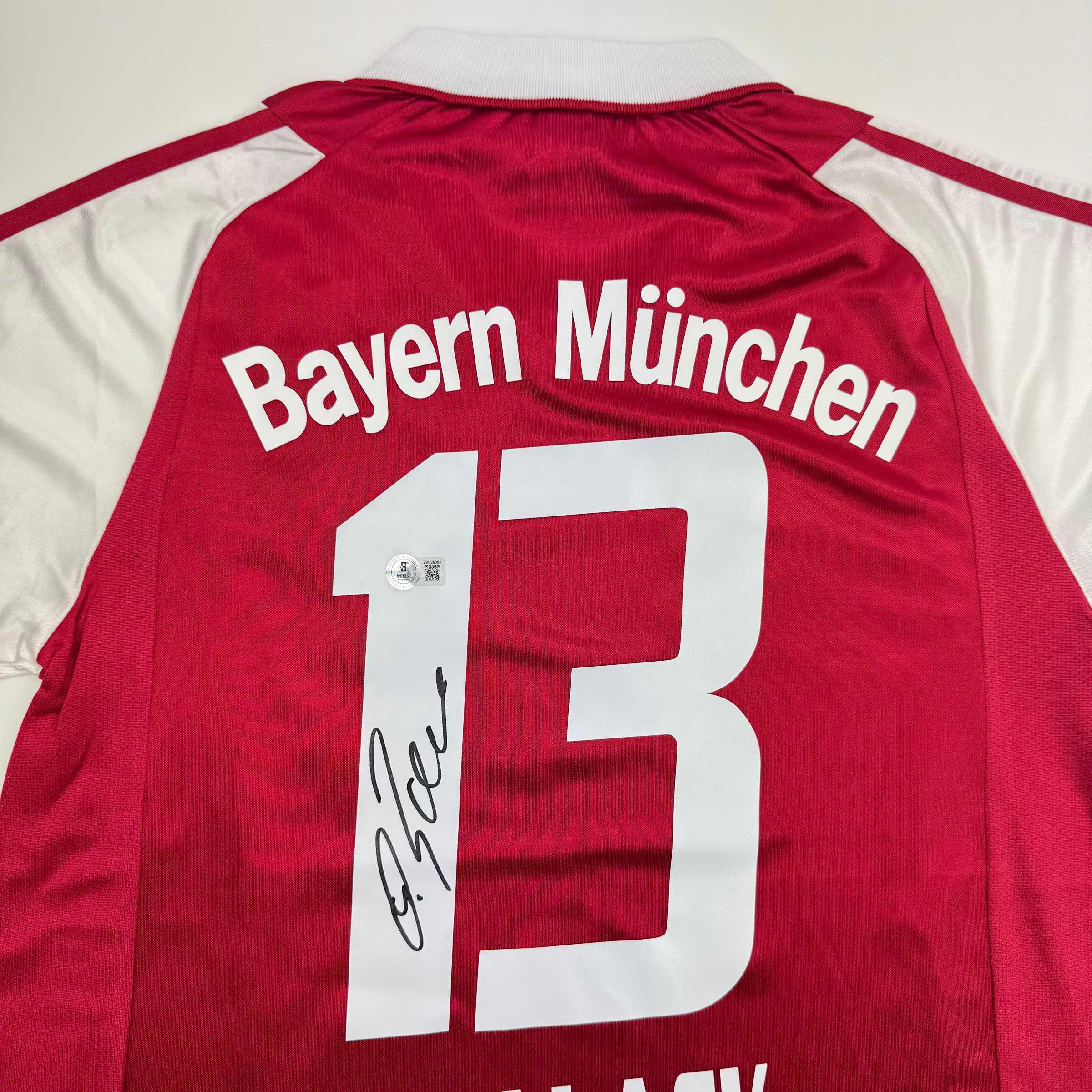 Autographed/Signed Michael Ballack FC Bayern Munich Red Soccer Futbol Jersey Beckett BAS COA