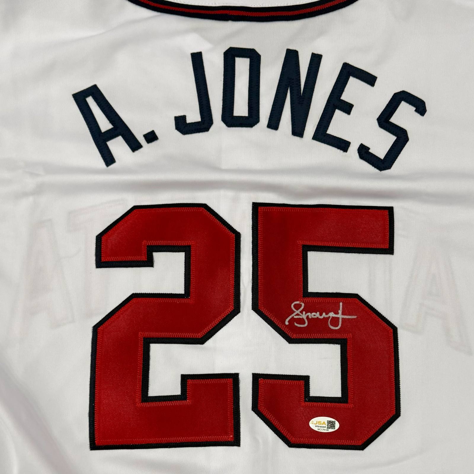 Andruw Jones Autographed Atlanta Braves (White #25) Custom Jersey - JSA