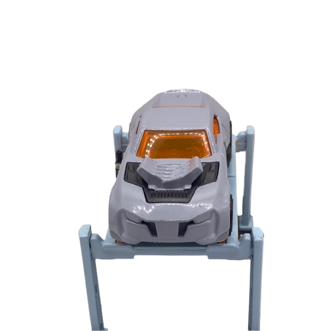 Hot Wheels Twinduction Diecast white