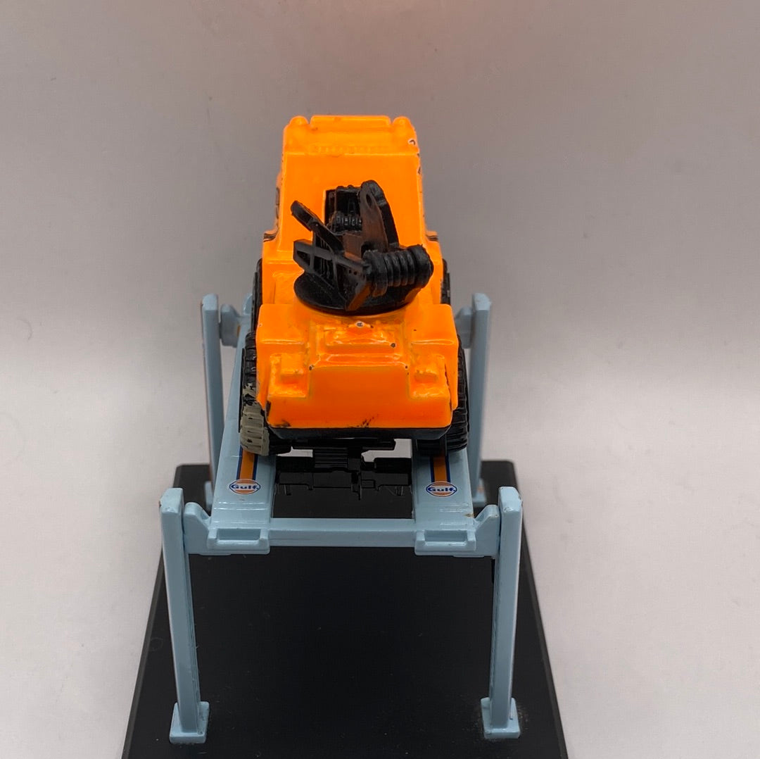 Hot Wheels Crane Diecast orange