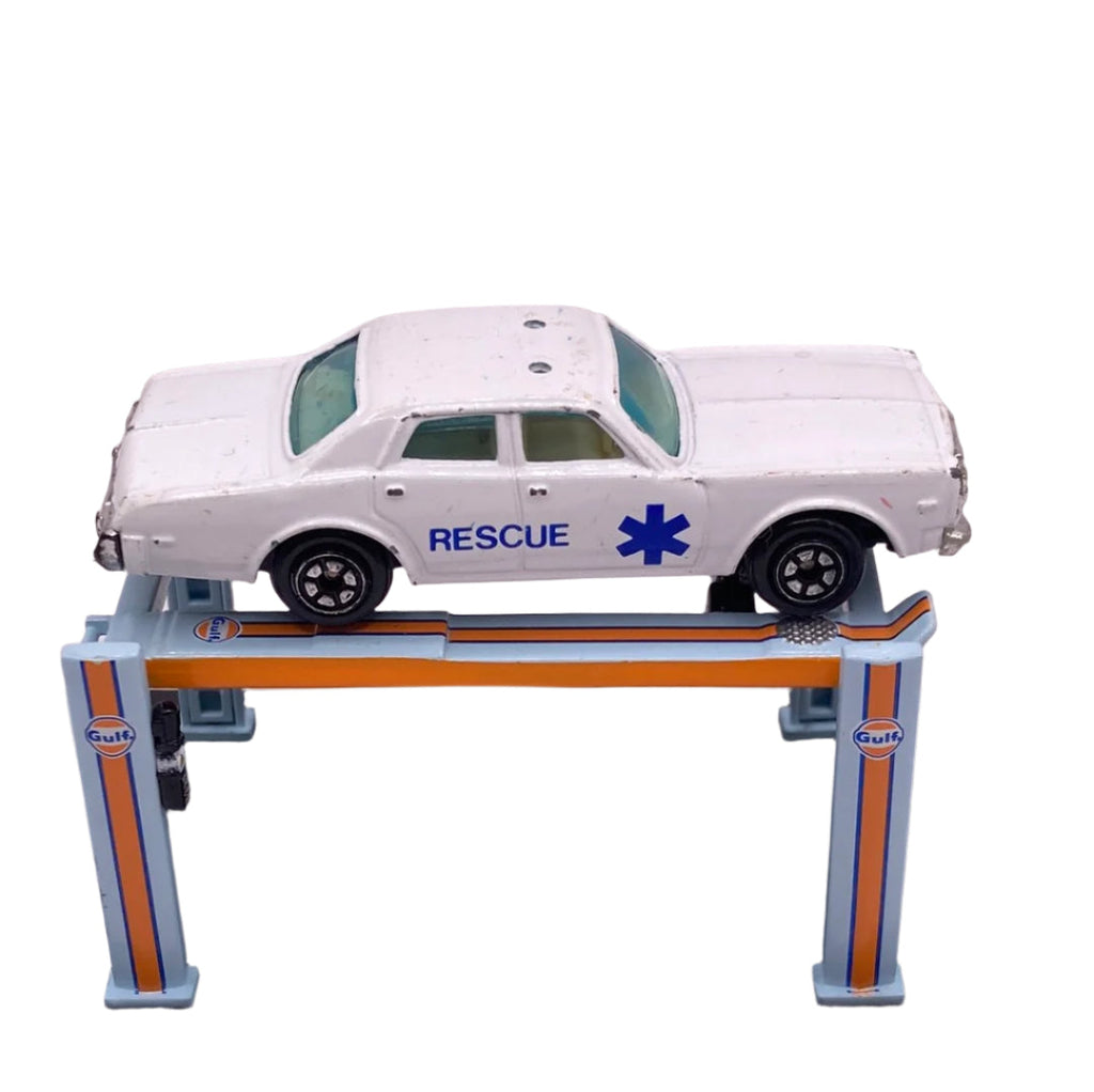 Unknown Plymouth Diecast white