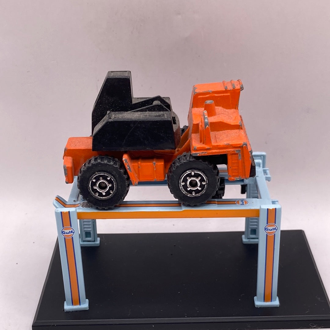 Matchbox Mobile Crane Diecast
