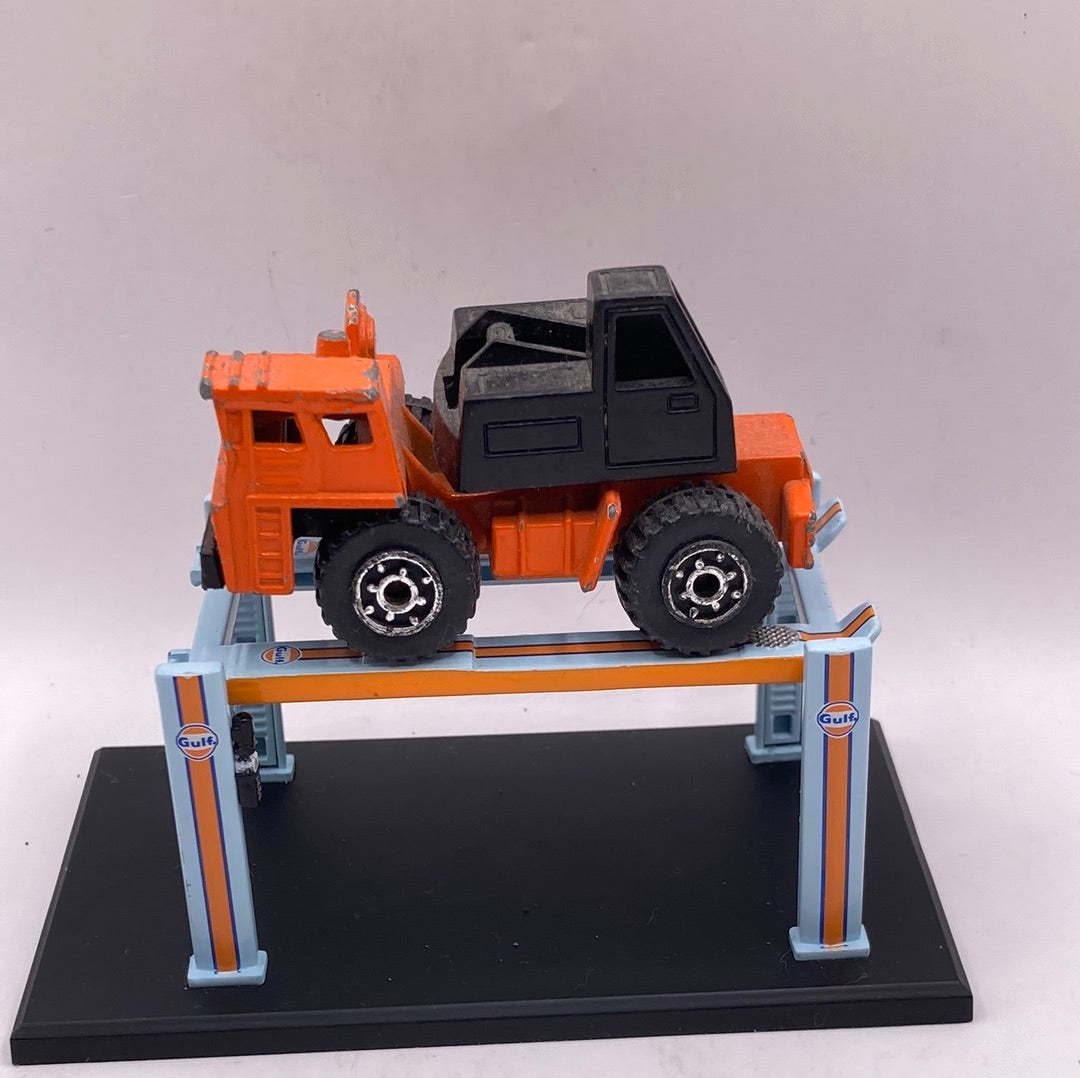 Matchbox Mobile Crane Diecast